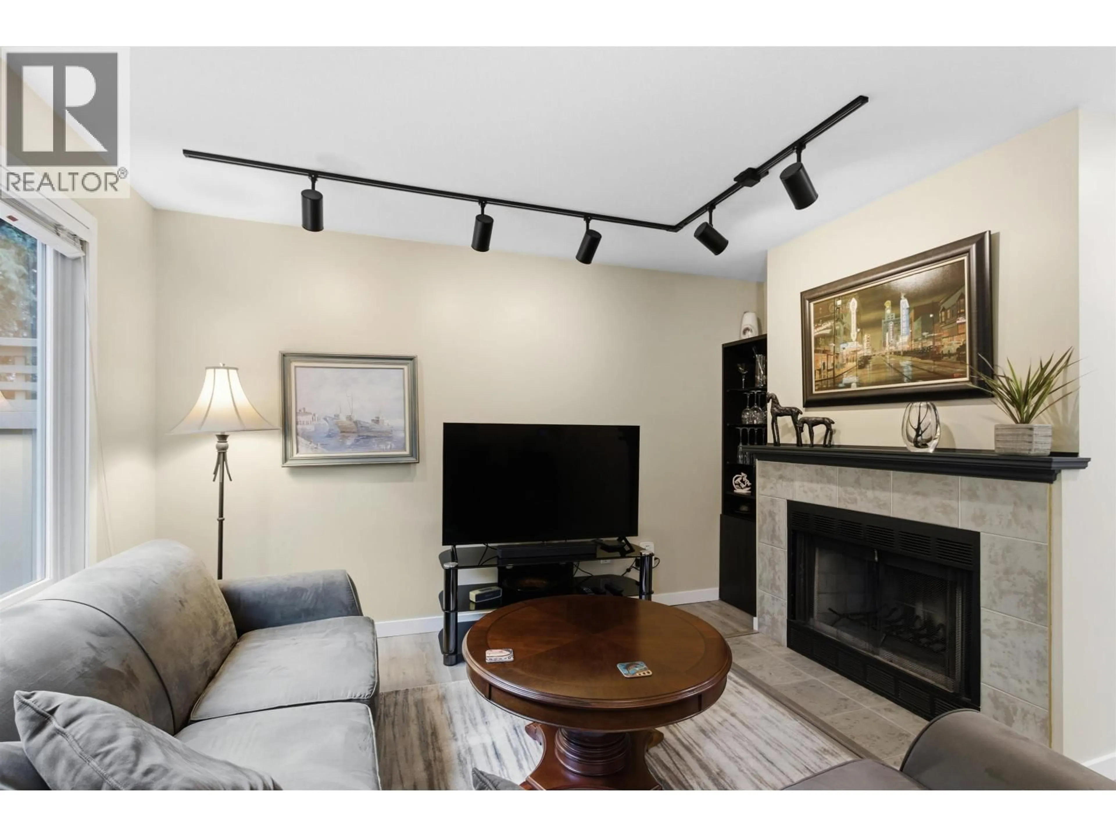 Living room with furniture, unknown for 14 - 2736 ATLIN PLACE, Coquitlam British Columbia V3C5T1