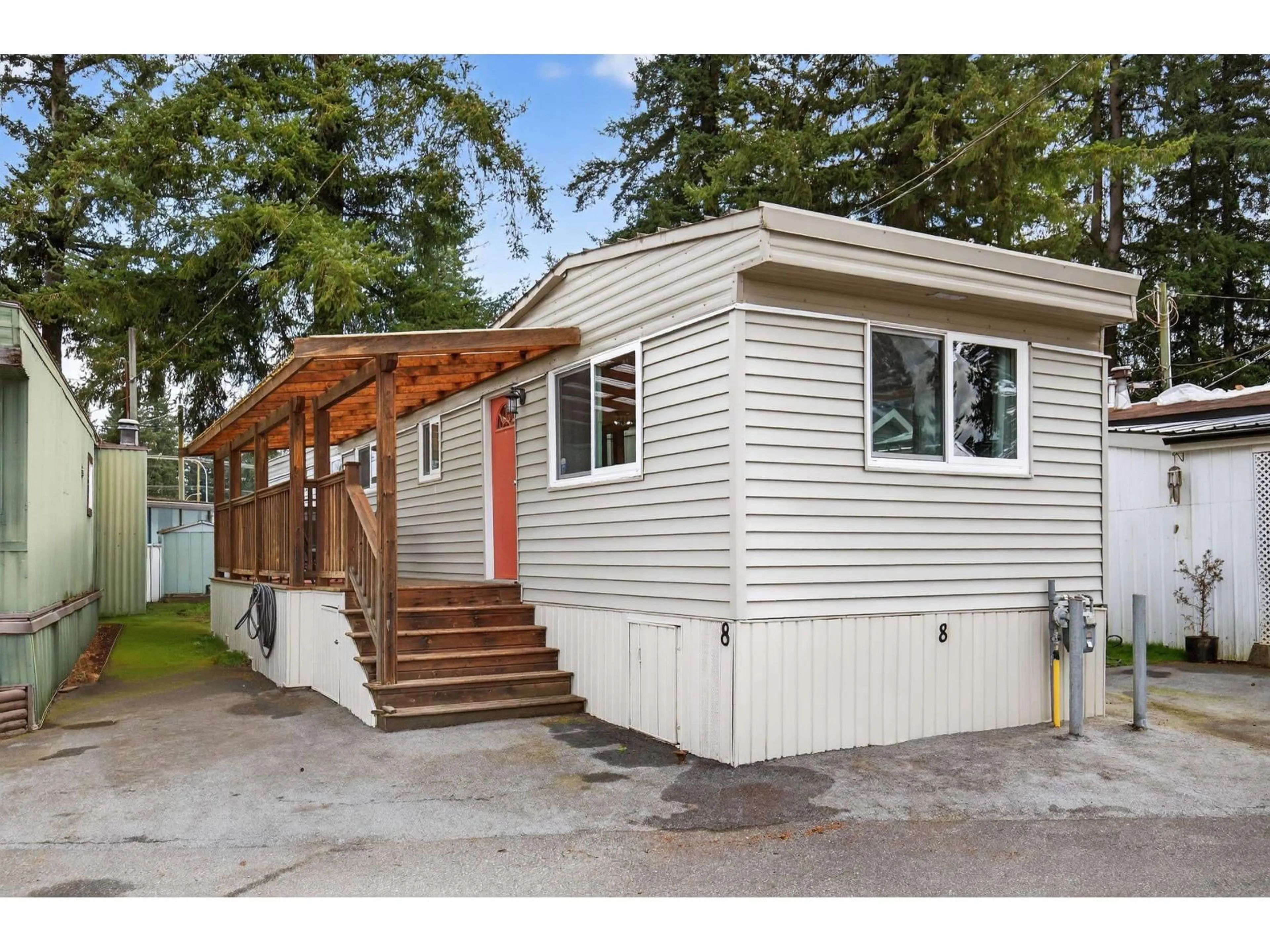 Home with vinyl exterior material, street for 8 - 24330 FRASER HIGHWAY, Langley British Columbia V2Z1N2