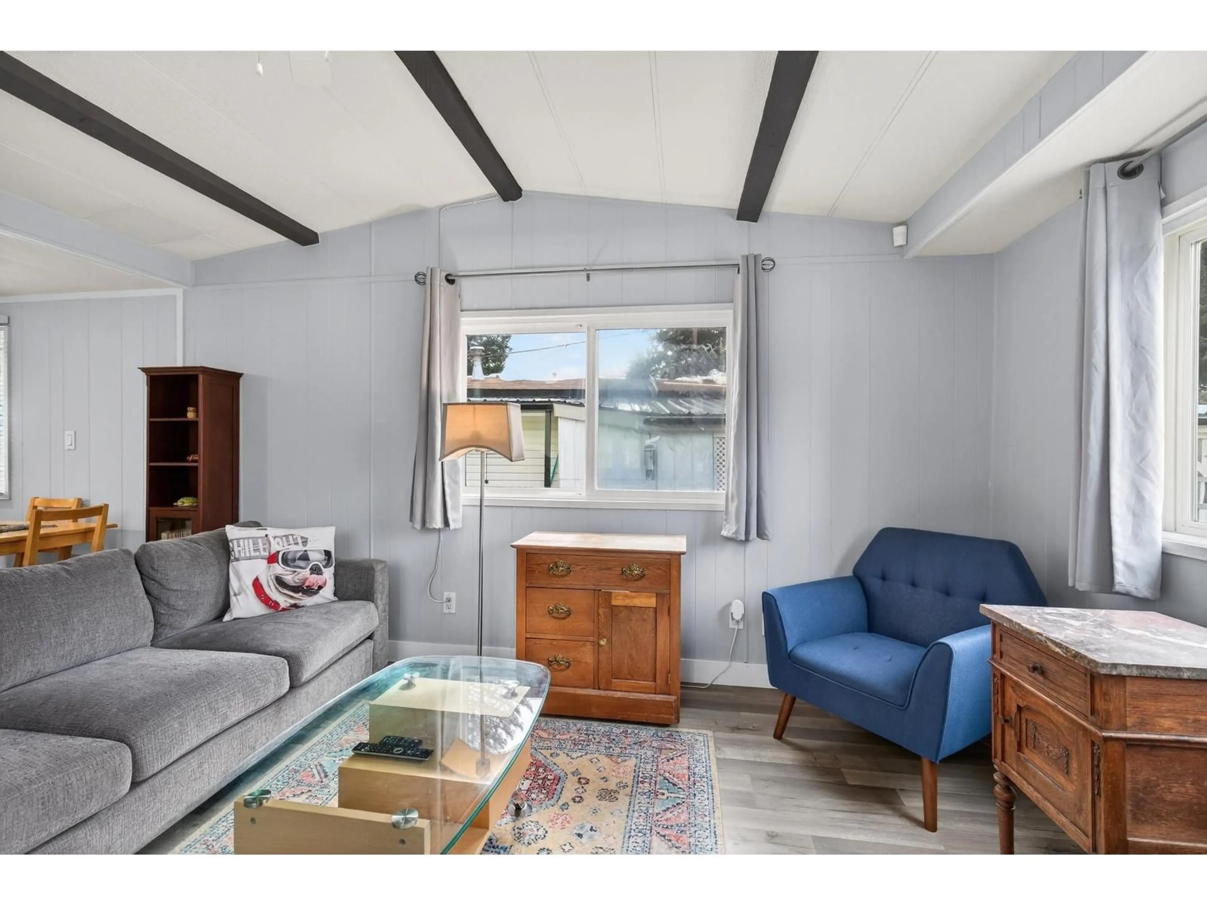 Living room with furniture, unknown for 8 - 24330 FRASER HIGHWAY, Langley British Columbia V2Z1N2