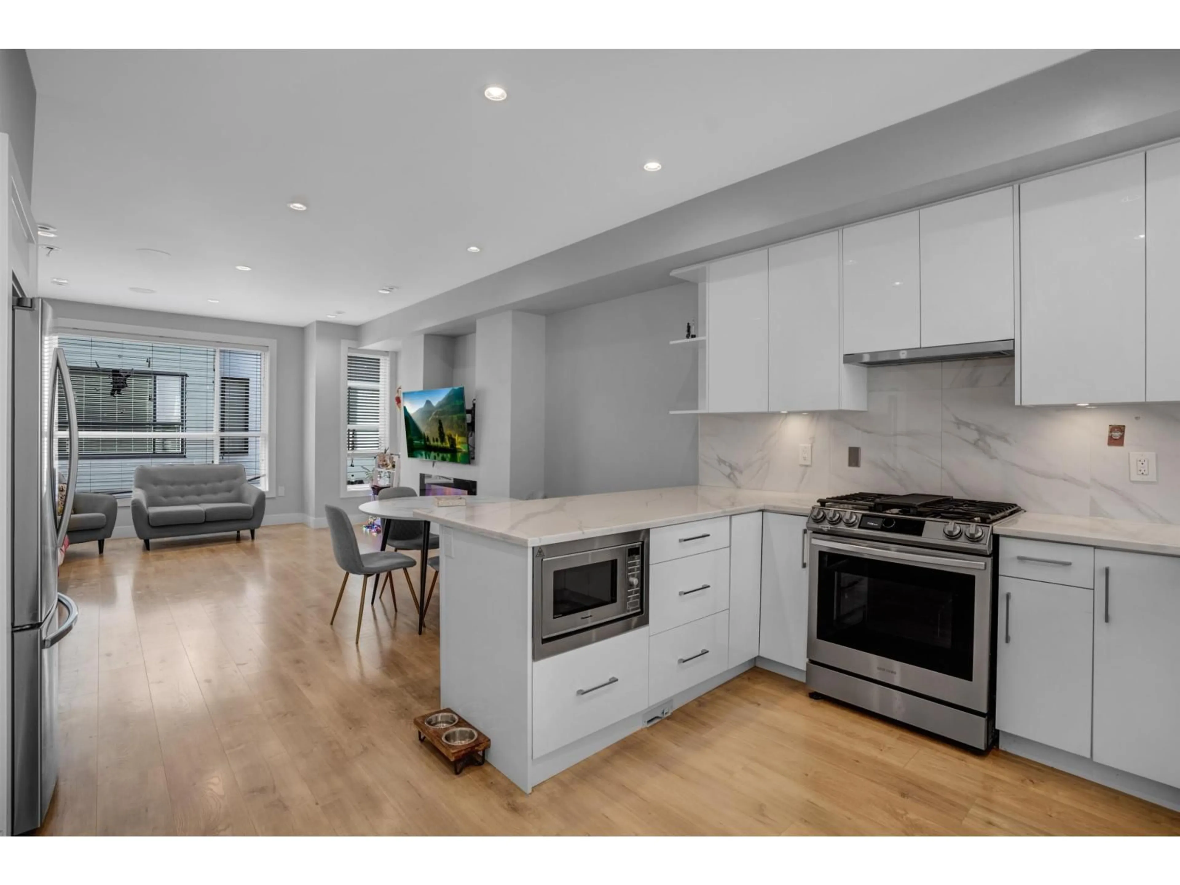 Open concept kitchen, unknown for 51 - 16511 WATSON DRIVE, Surrey British Columbia V4N6T7