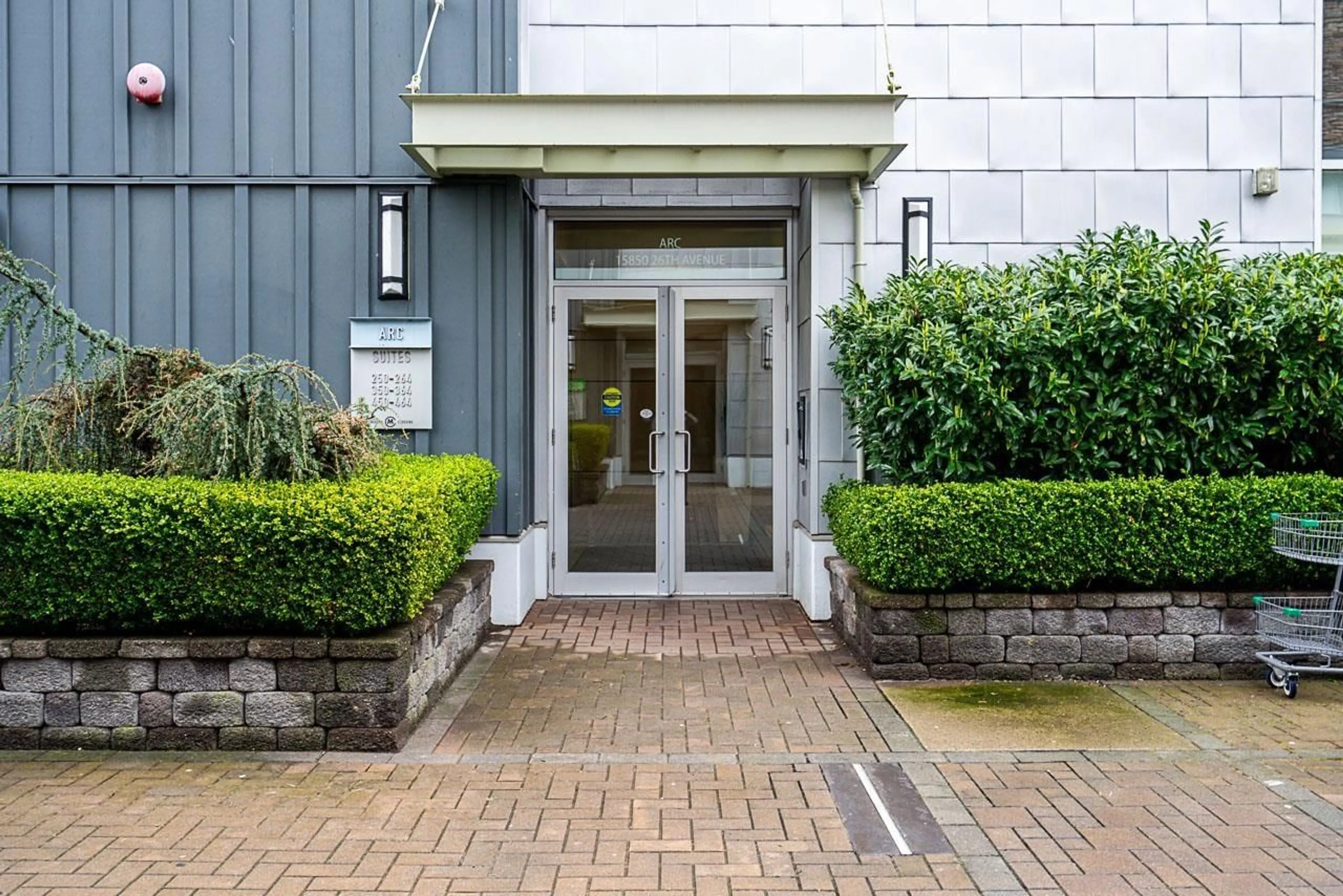 Indoor foyer for 459 - 15850 26 AVENUE, Surrey British Columbia V3Z2N6