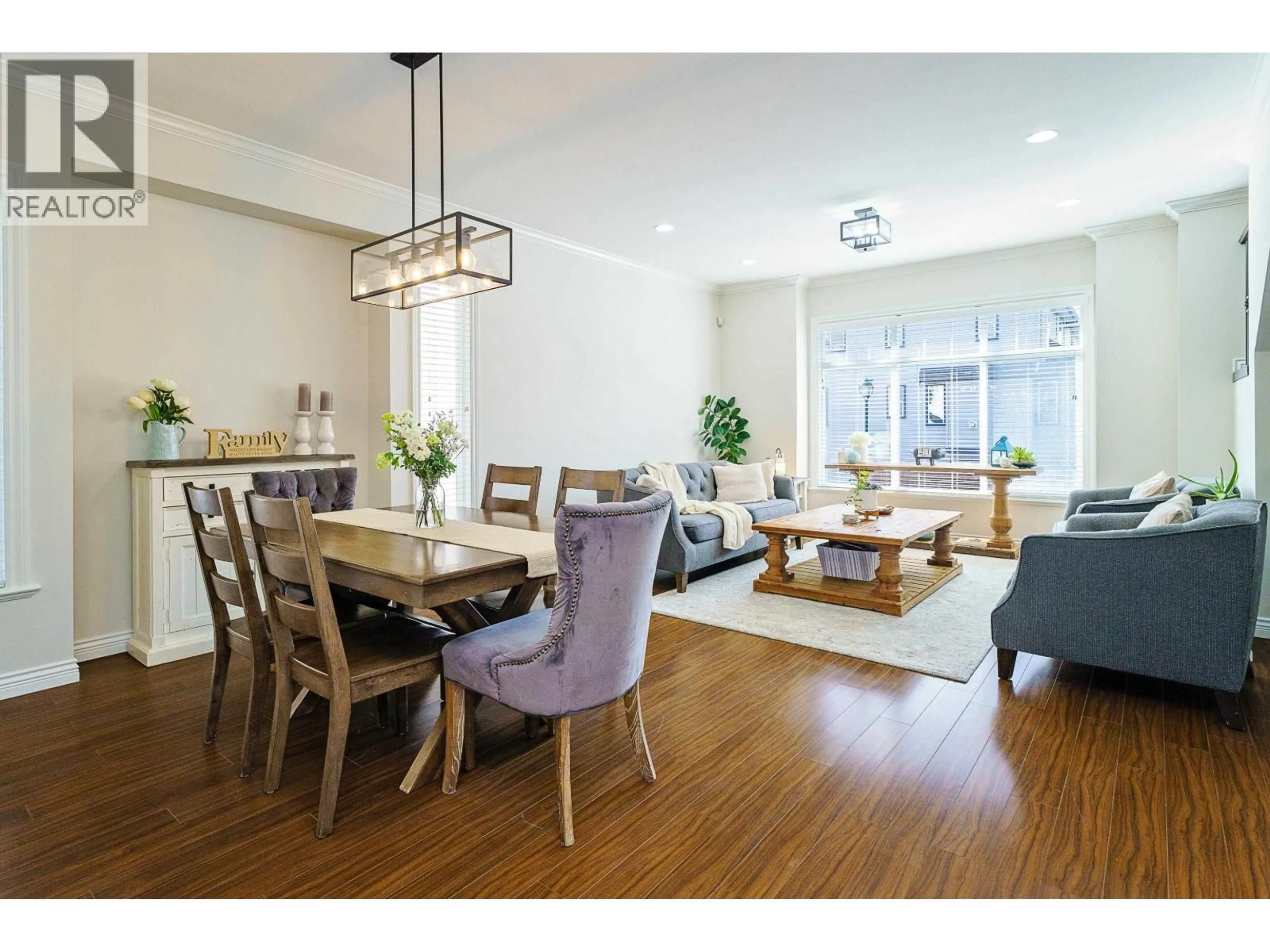 Dining room, wood/laminate floor for 19131 118B AVENUE, Pitt Meadows British Columbia V3Y0A4