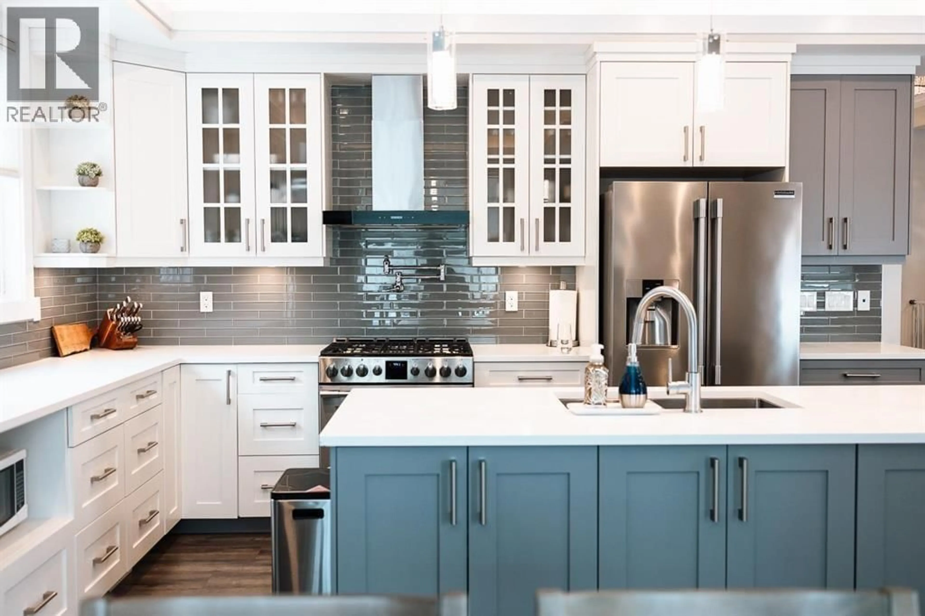 Contemporary kitchen, ceramic/tile floor for 3922 AREND DRIVE, Prince George British Columbia V2K0B1