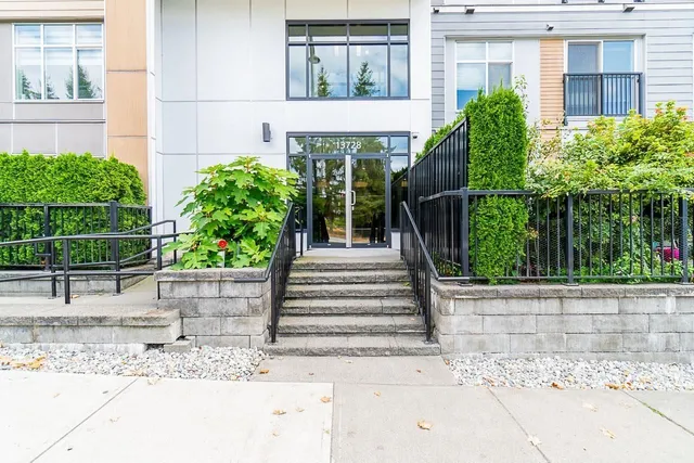 401 - 13728 108 AVENUE, Surrey 2