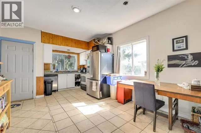 112 TENTH AVENUE, New Westminster 4