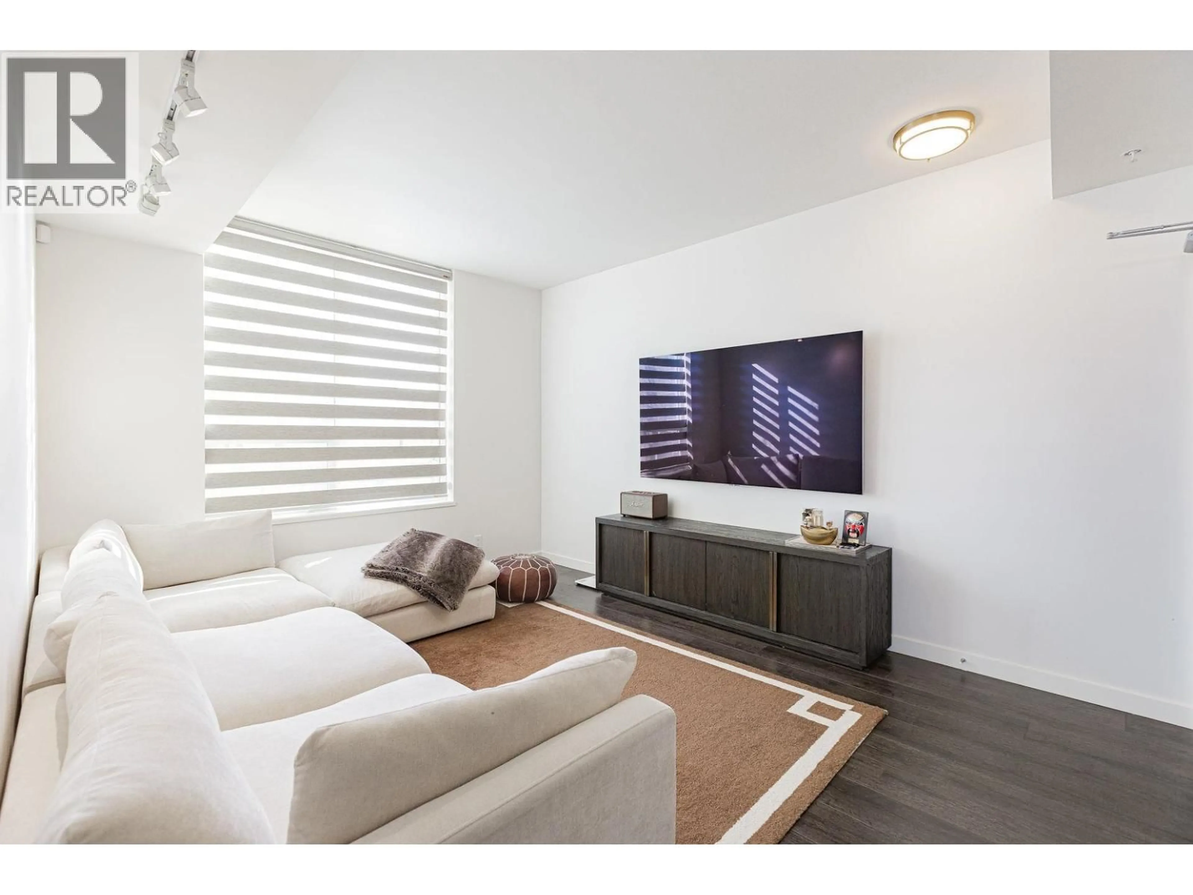 Home theater for 10 - 7708 ALDERBRIDGE WAY, Richmond British Columbia V6X0P9