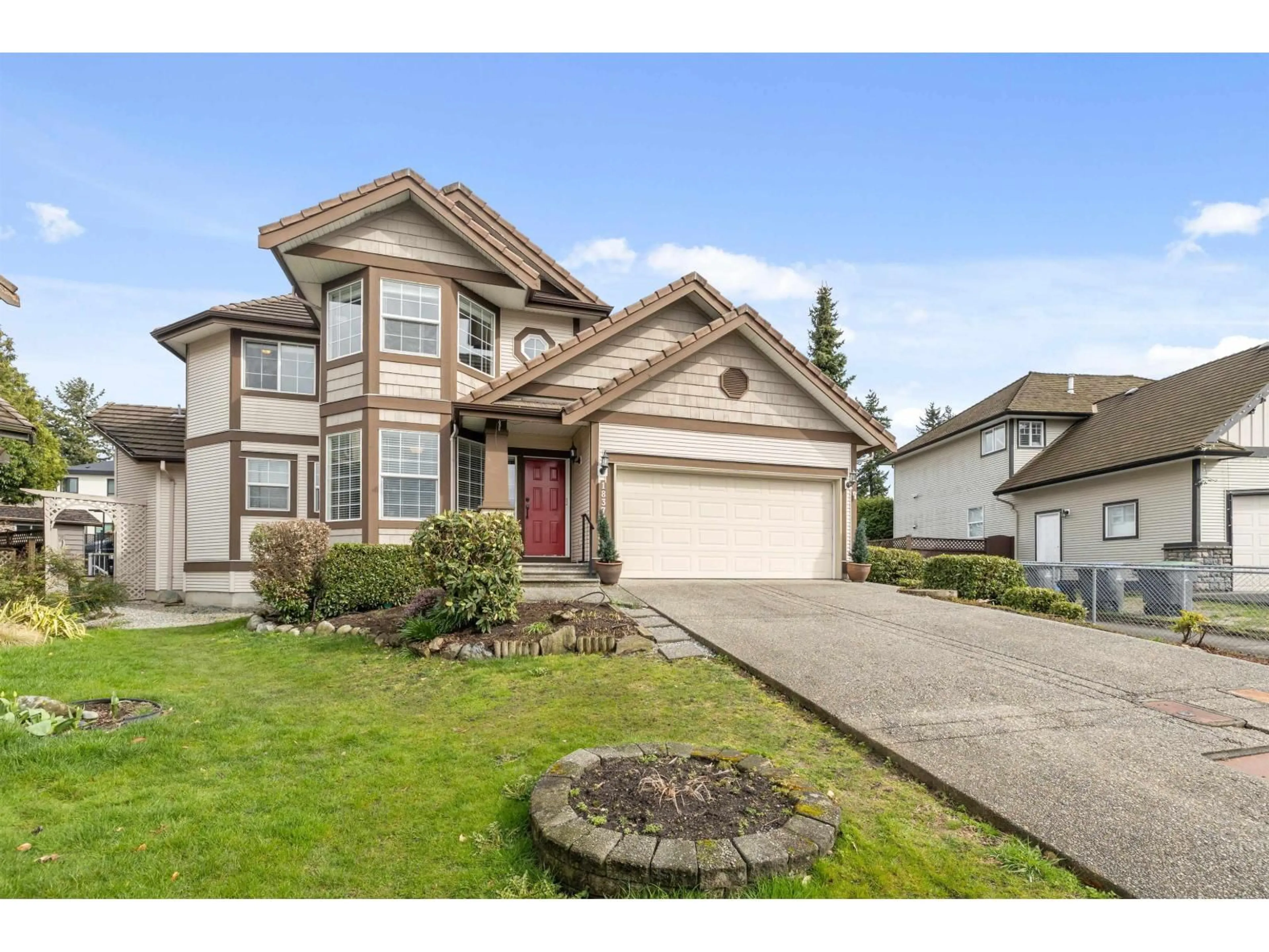 Home with vinyl exterior material, street for 18377 66TH AVENUE, Surrey British Columbia V3S9A1