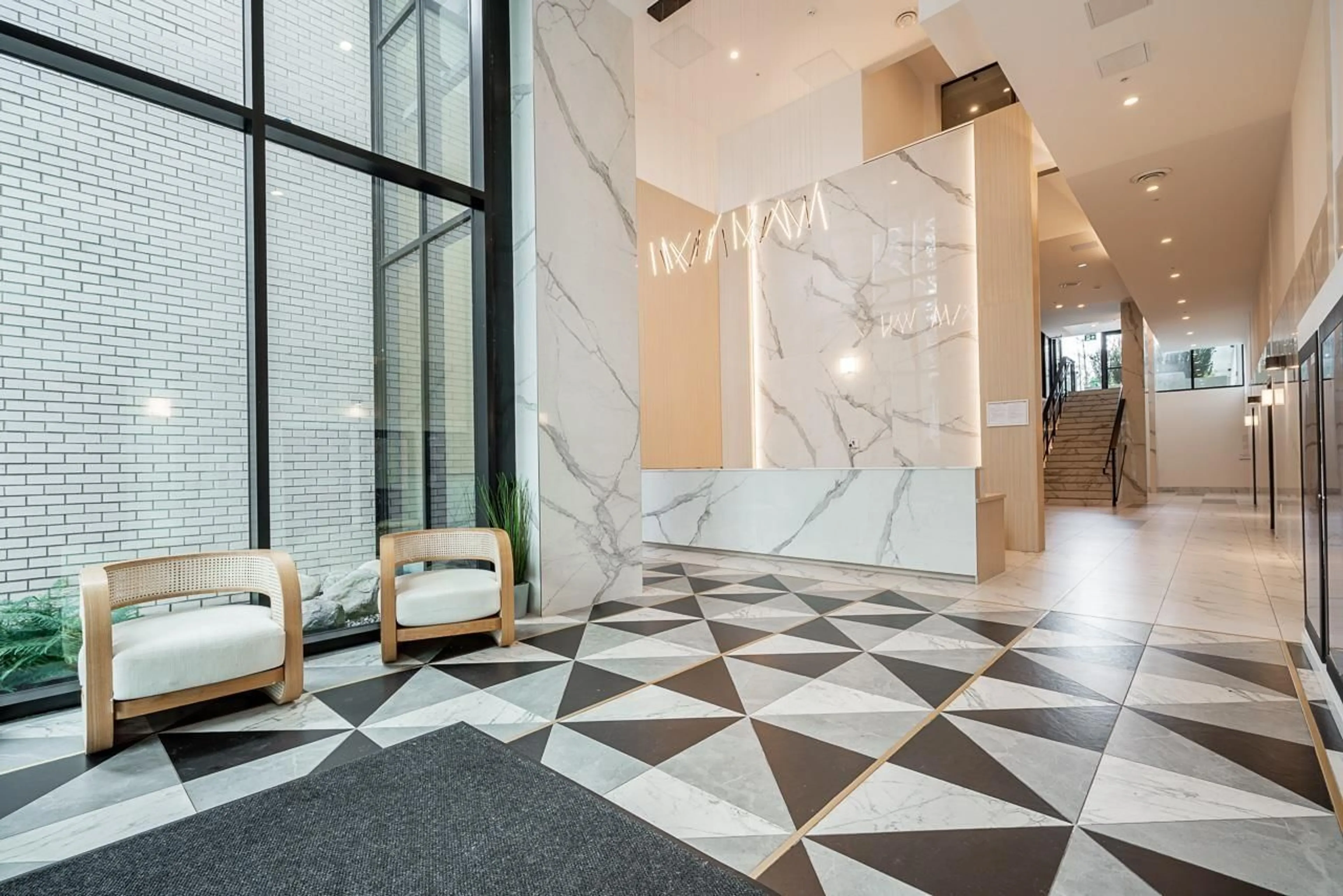 Lobby for 1706 - 10333 133 STREET, Surrey British Columbia V3T0V1