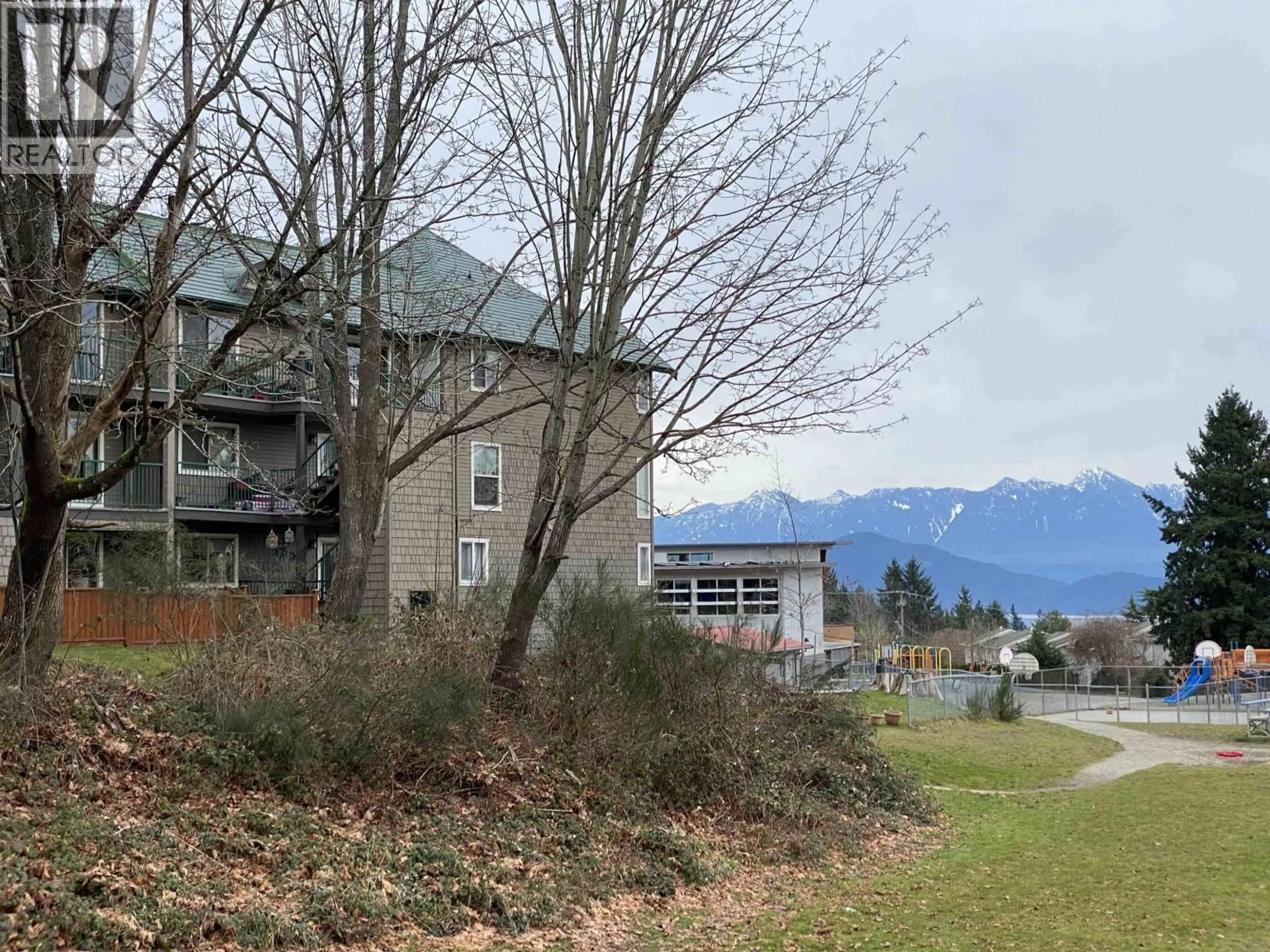 A pic from outside/outdoor area/front of a property/back of a property/a pic from drone, mountain view for 27 - 622 FARNHAM ROAD, Gibsons British Columbia V0N1V8