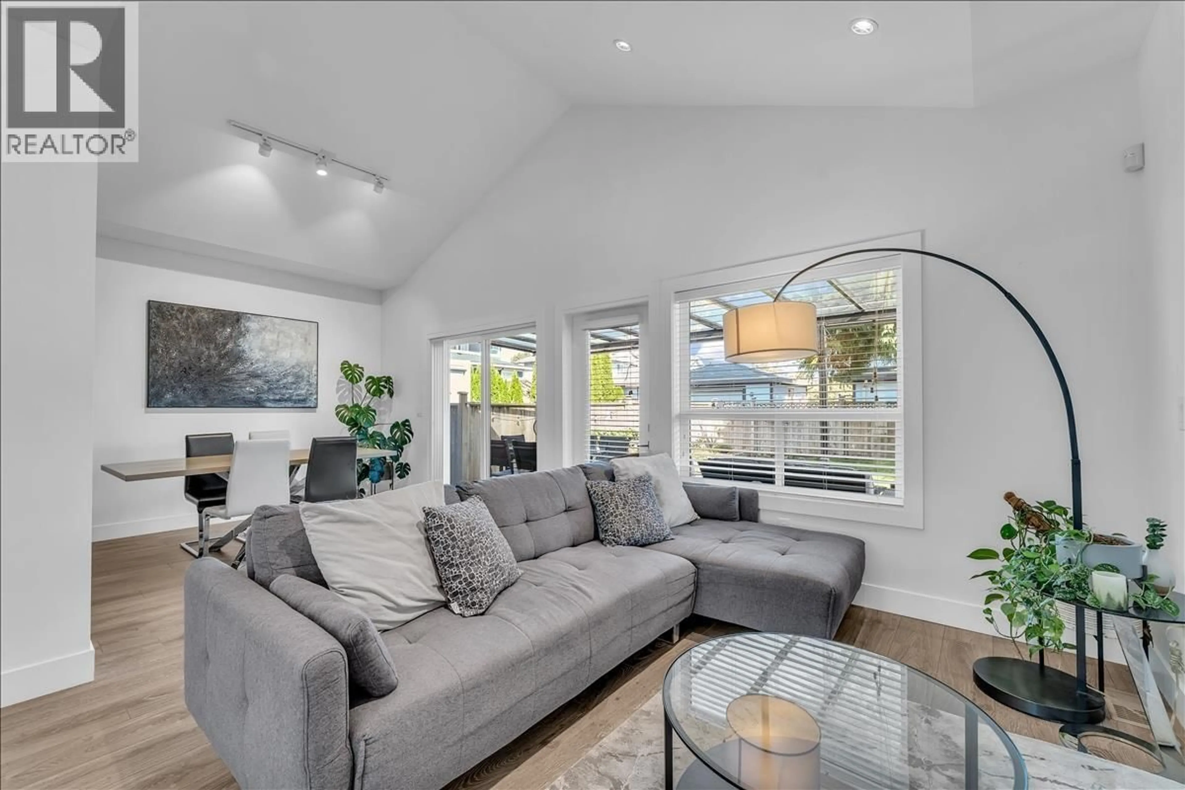 Living room with furniture, unknown for 7430 CANADA WAY, Burnaby British Columbia V3N3J6