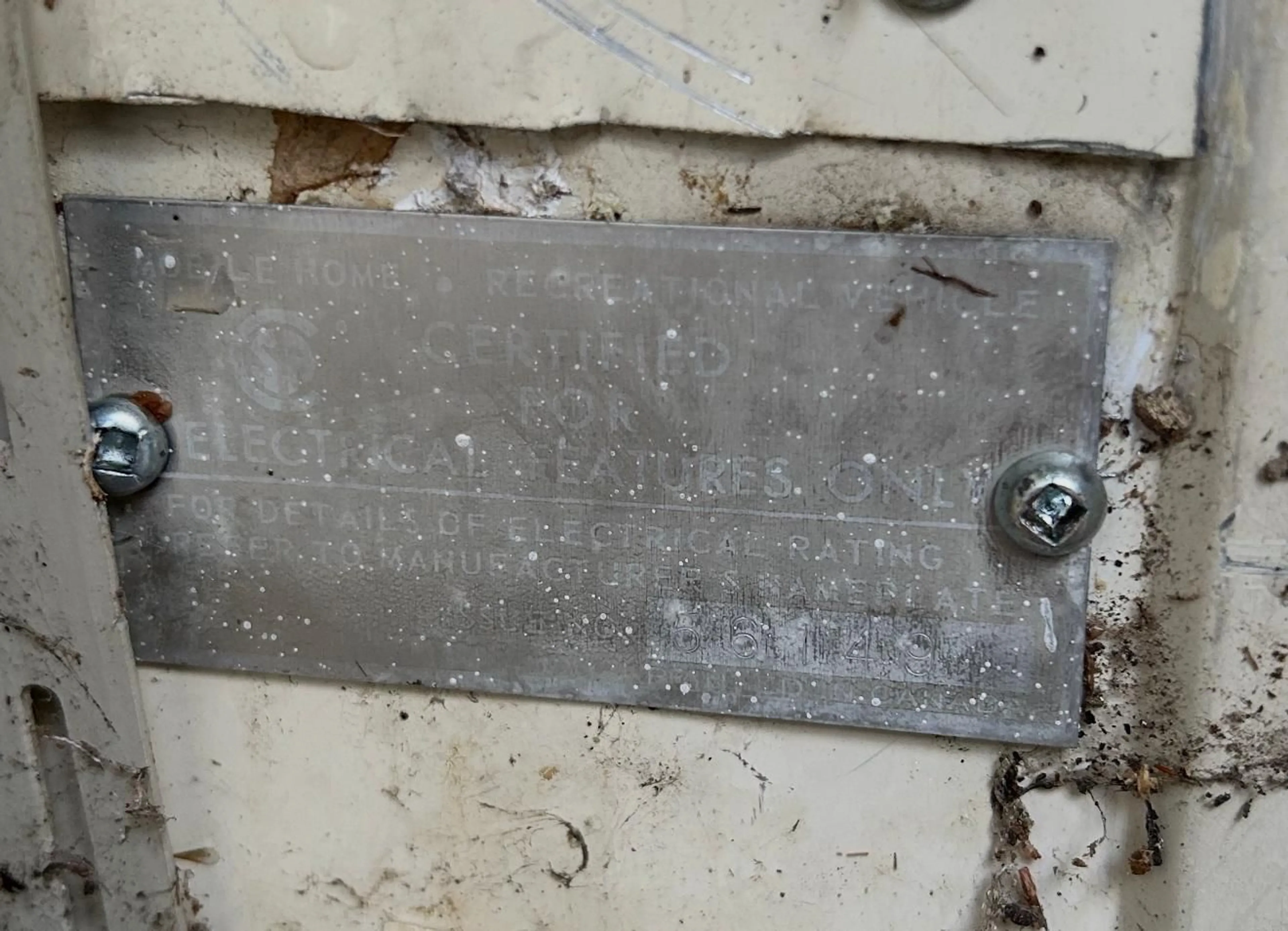 Unknown for 6 - 6571 KING GEORGE BOULEVARD, Surrey British Columbia V3W4Z4