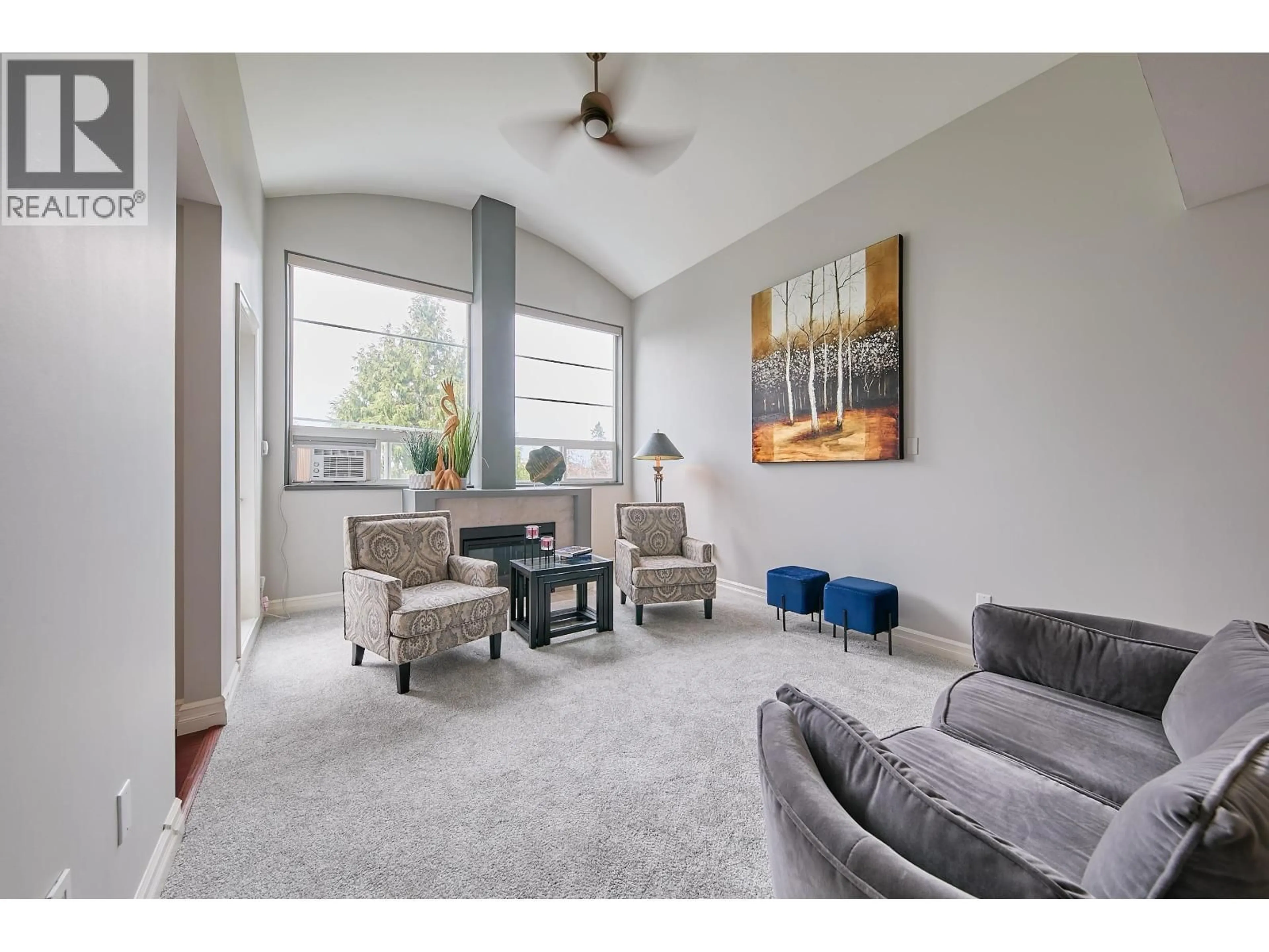 Living room with furniture, unknown for 405 - 11519 BURNETT STREET, Maple Ridge British Columbia V2X6P3