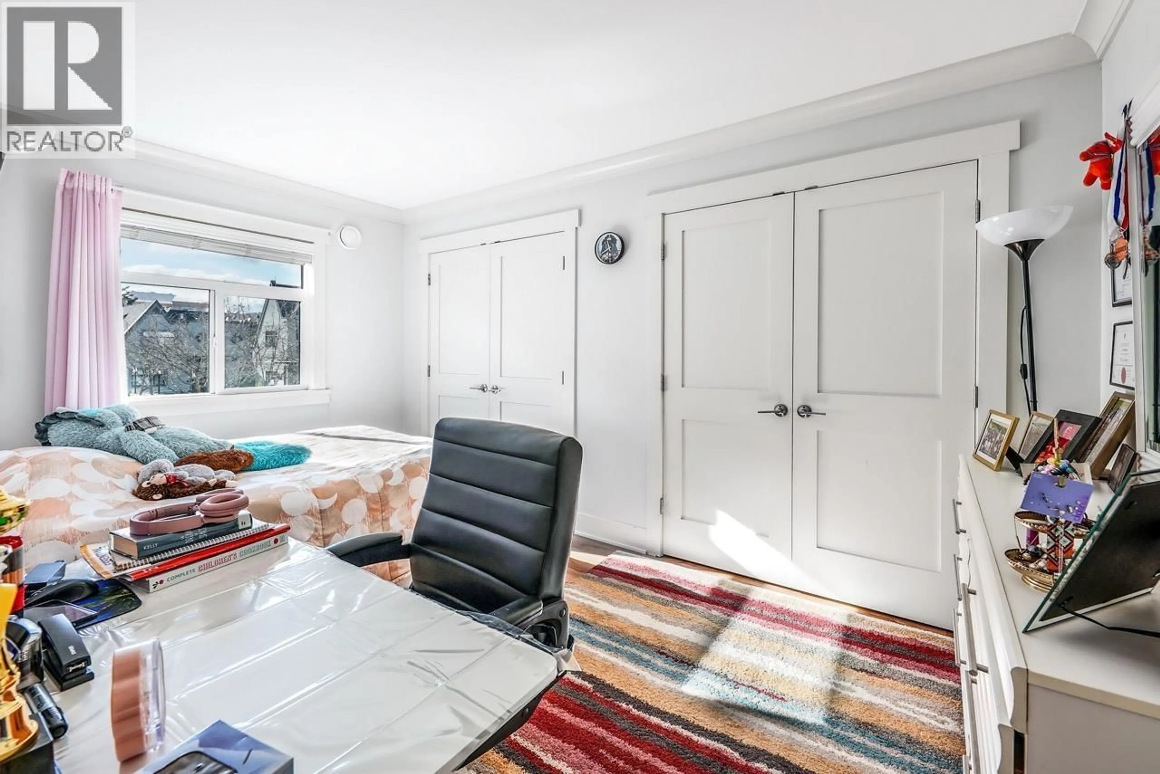 A pic of a room for 38 - 889 TOBRUCK AVENUE, North Vancouver British Columbia V7P1V9