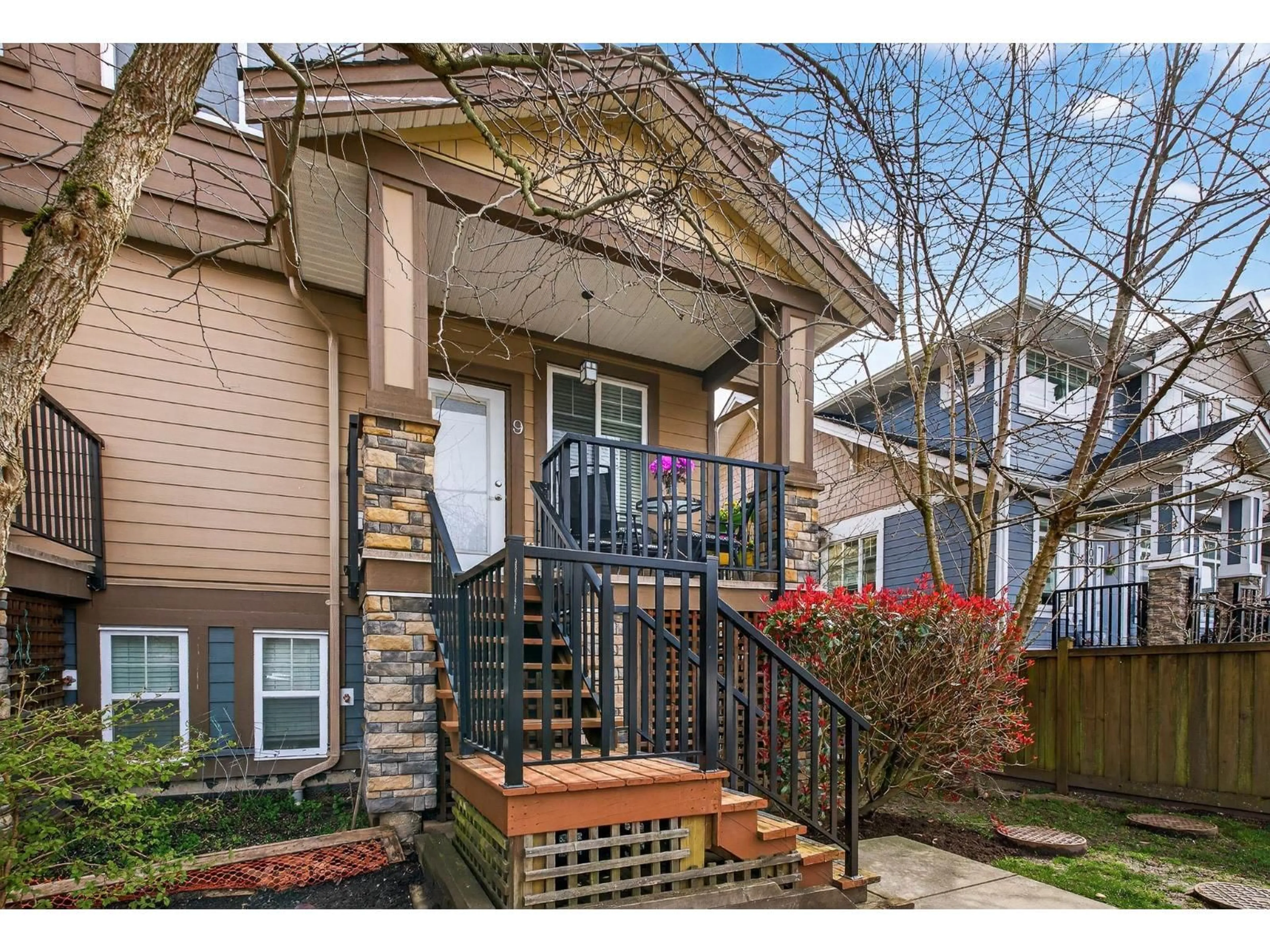 Unknown for 9 - 18818 71 AVENUE, Surrey British Columbia V4N6N9