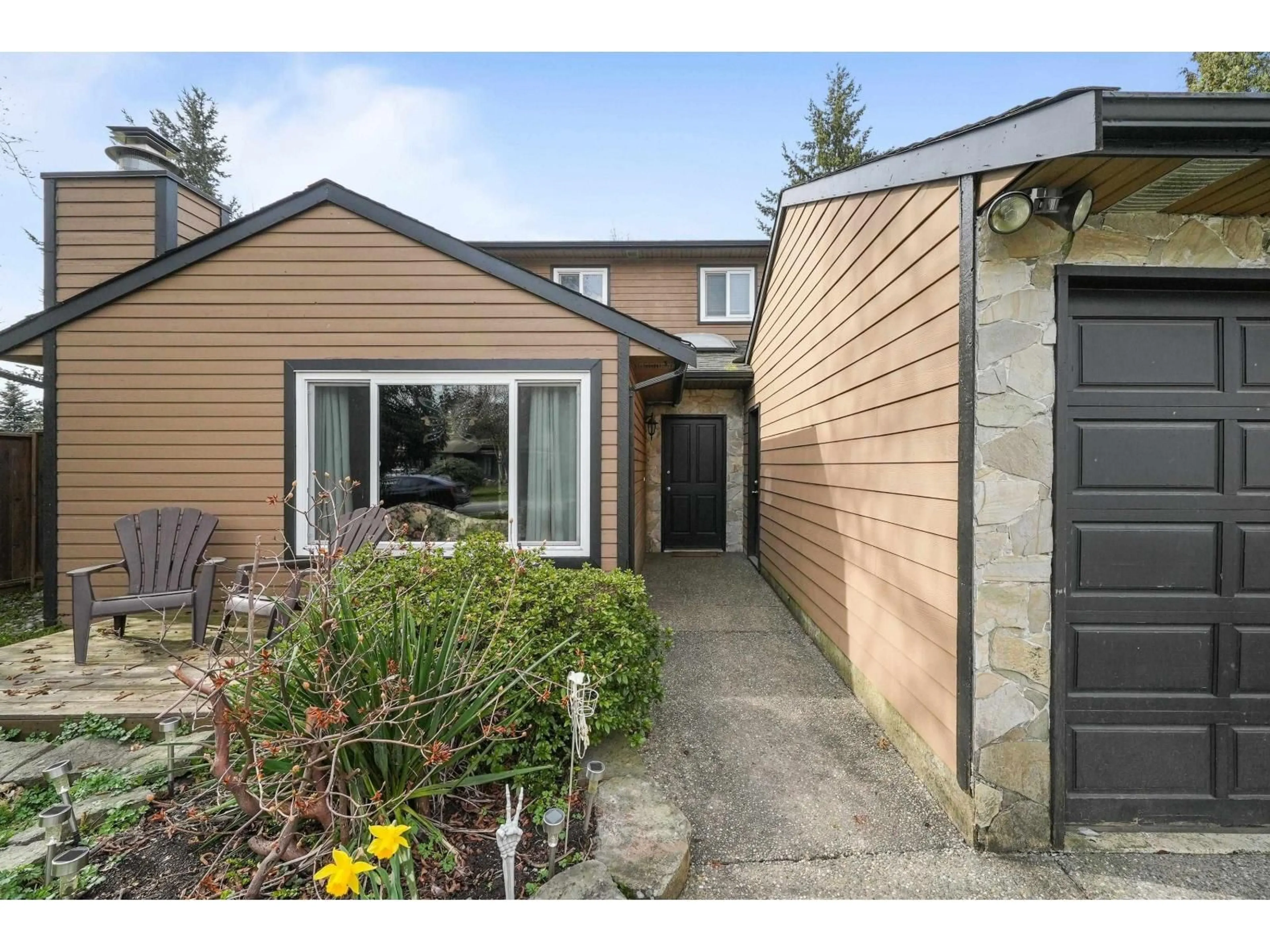 Home with vinyl exterior material, street for 19432 62 AVENUE, Surrey British Columbia V3S7L4