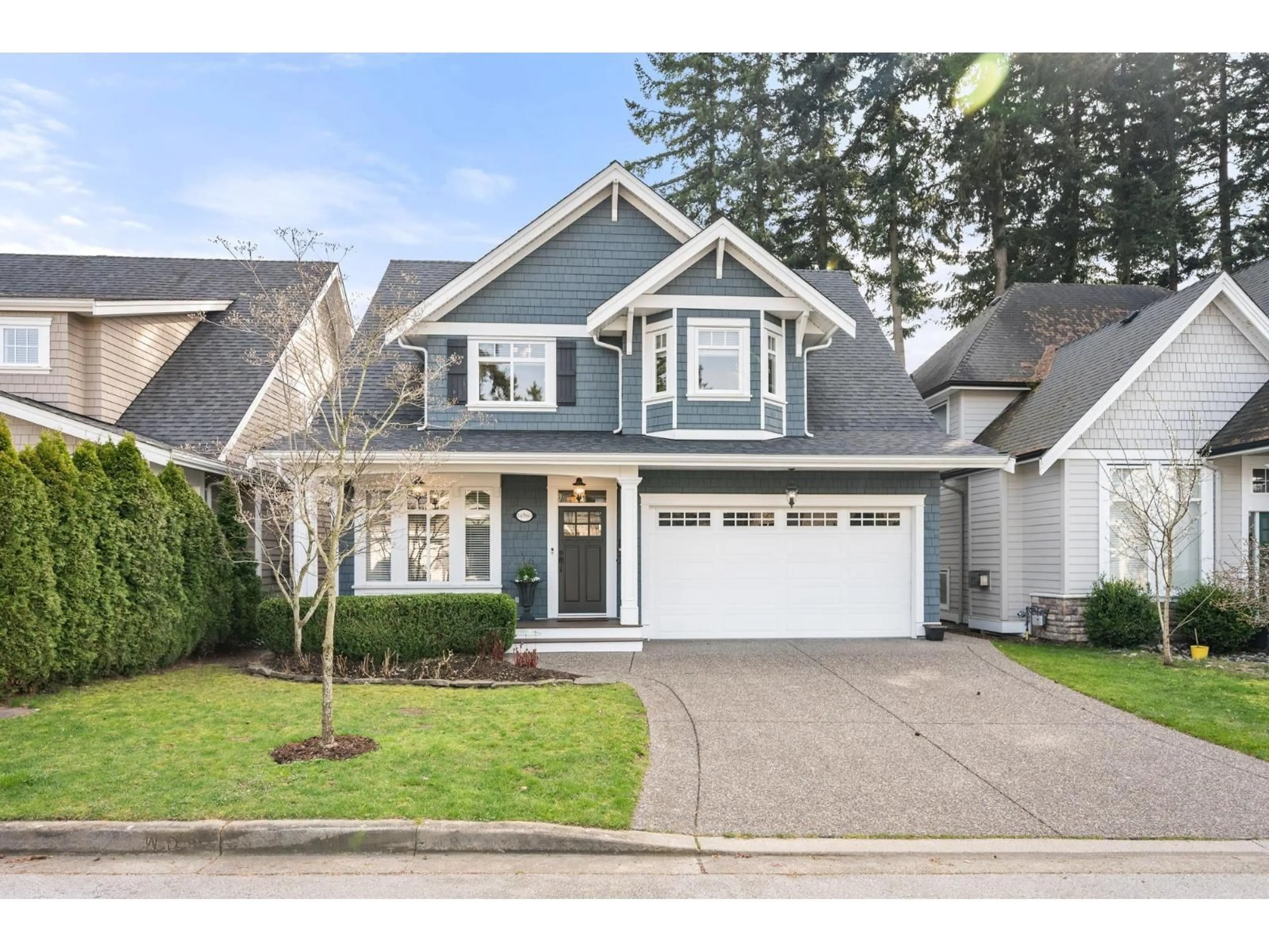 Home with vinyl exterior material, street for 14860 34 AVENUE, Surrey British Columbia V4P0B4