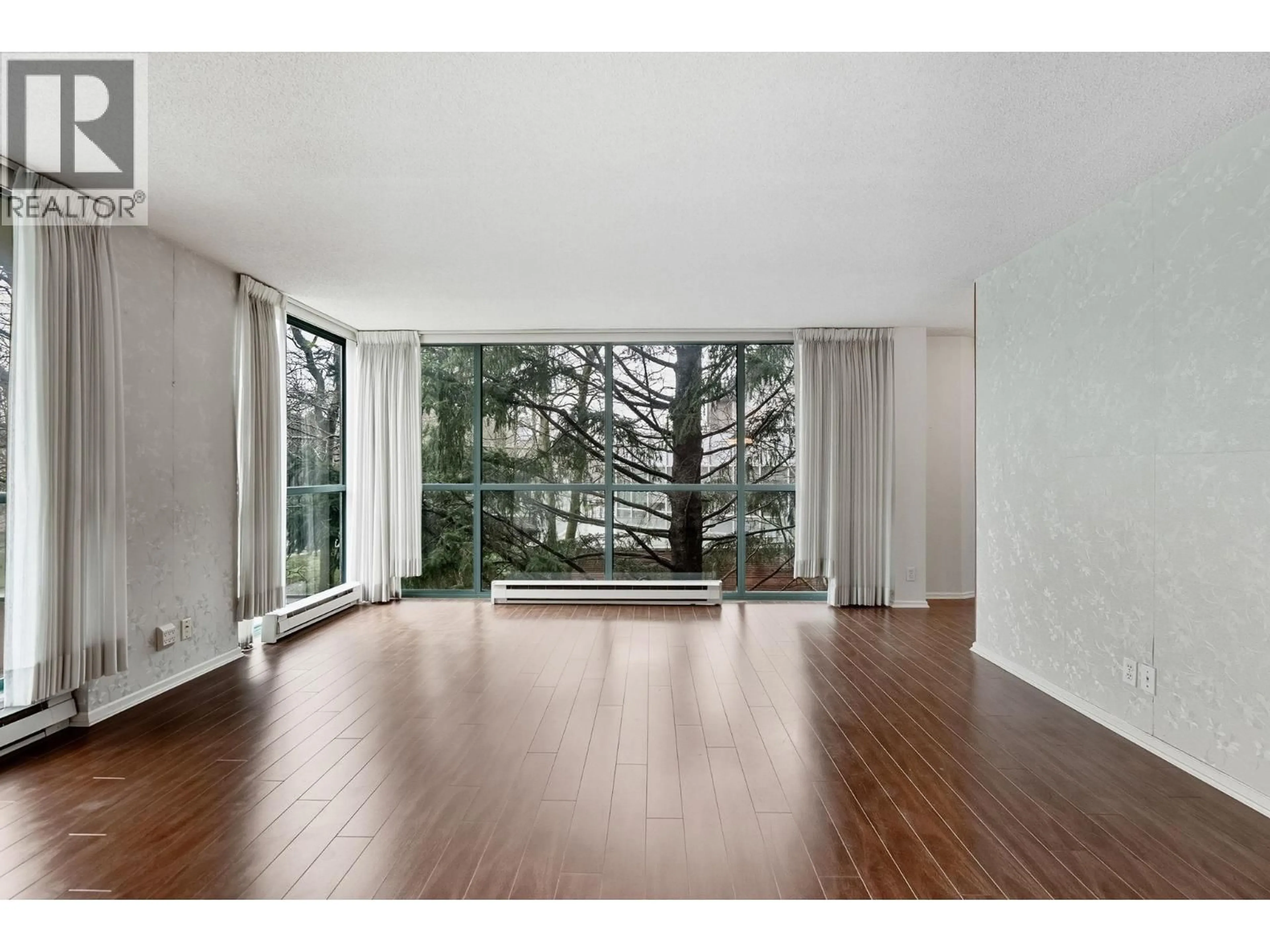 A pic of a room for 305 - 8811 LANSDOWNE ROAD, Richmond British Columbia V6X3T4