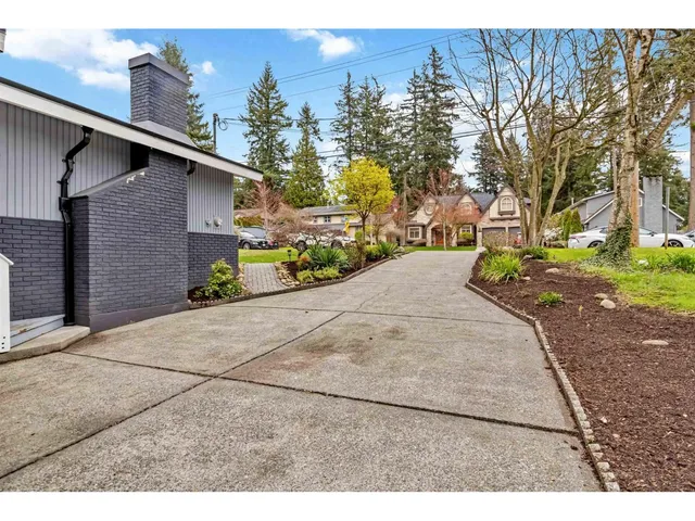 6615 LYON ROAD, Delta 3