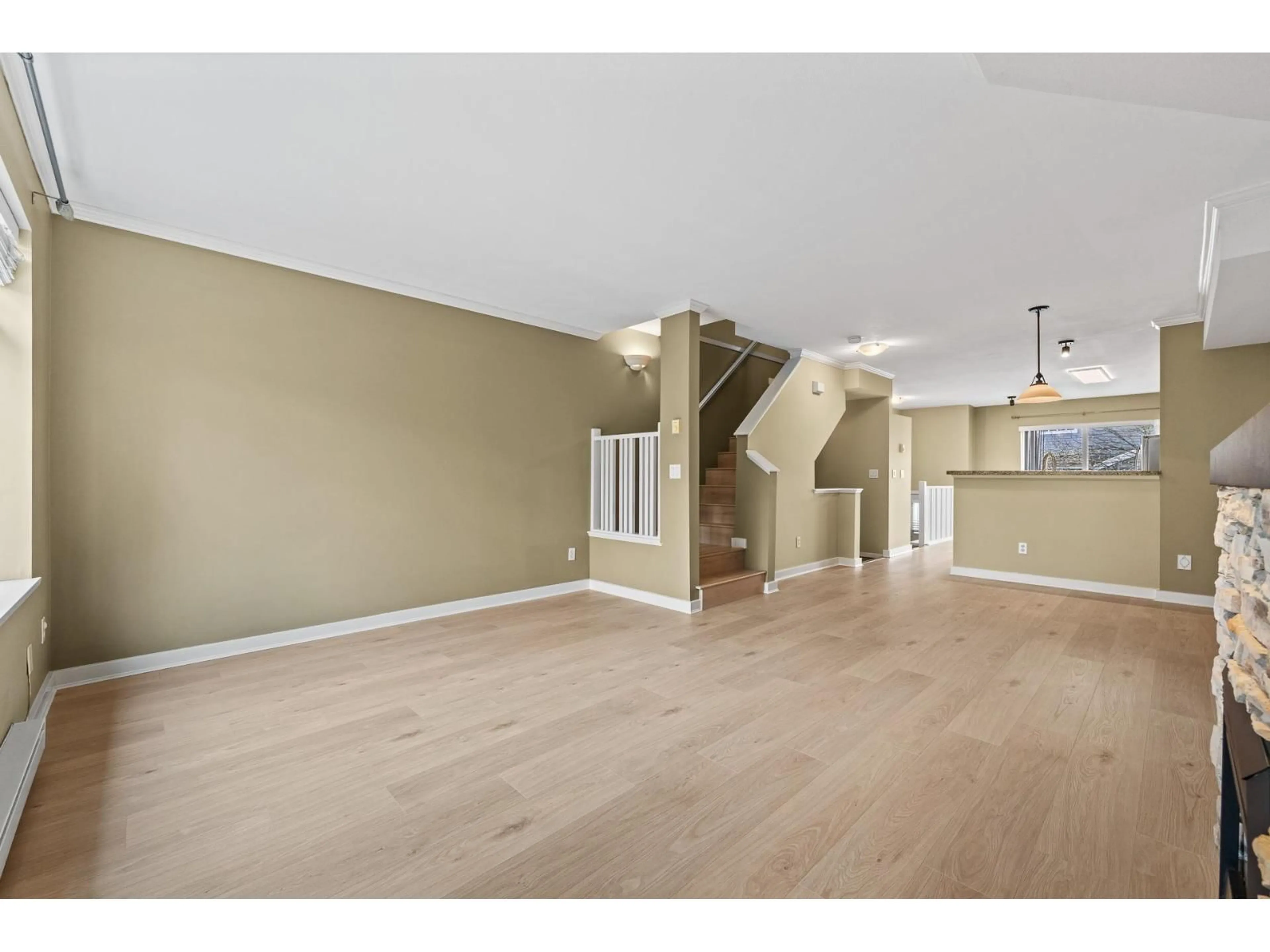 Unknown for 134 - 15236 36 AVENUE, Surrey British Columbia V3Z2B3