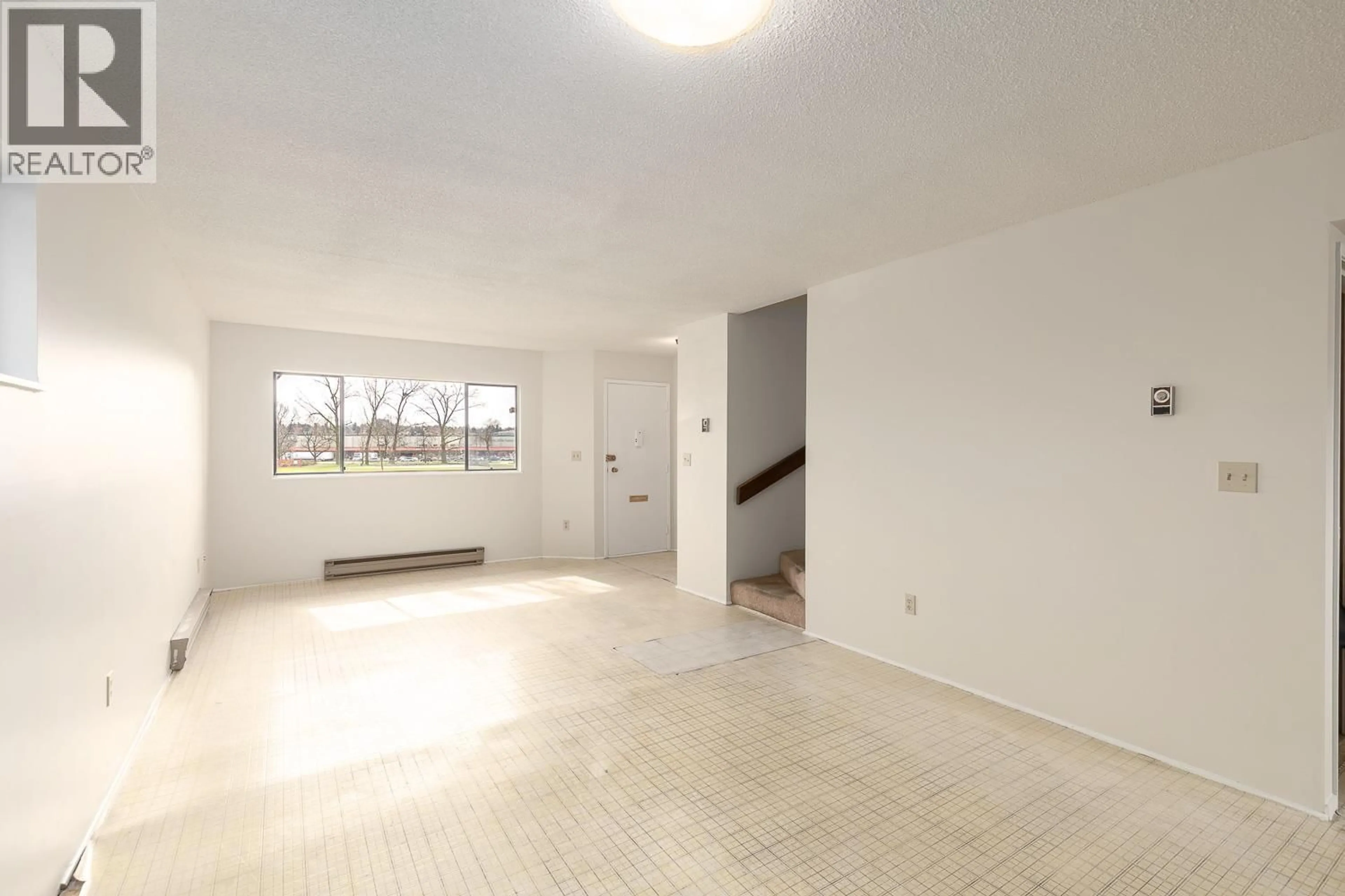 A pic of a room for 835 PRIOR STREET, Vancouver British Columbia V6A2G9