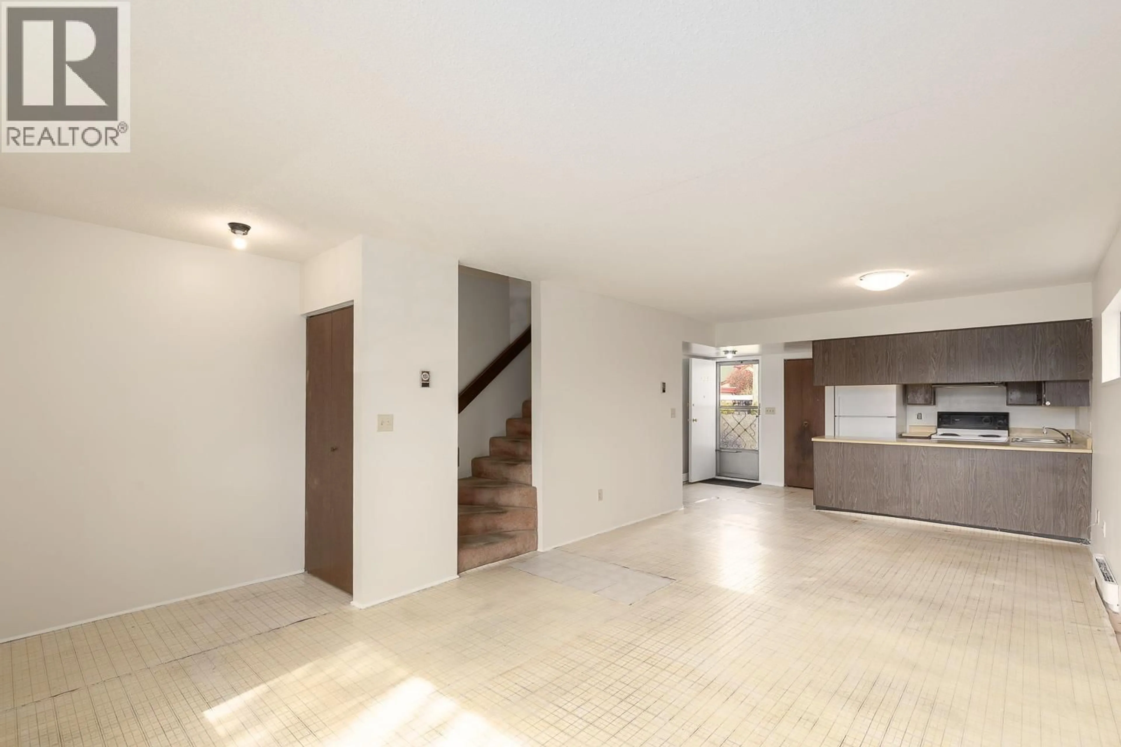 Unknown for 835 PRIOR STREET, Vancouver British Columbia V6A2G9