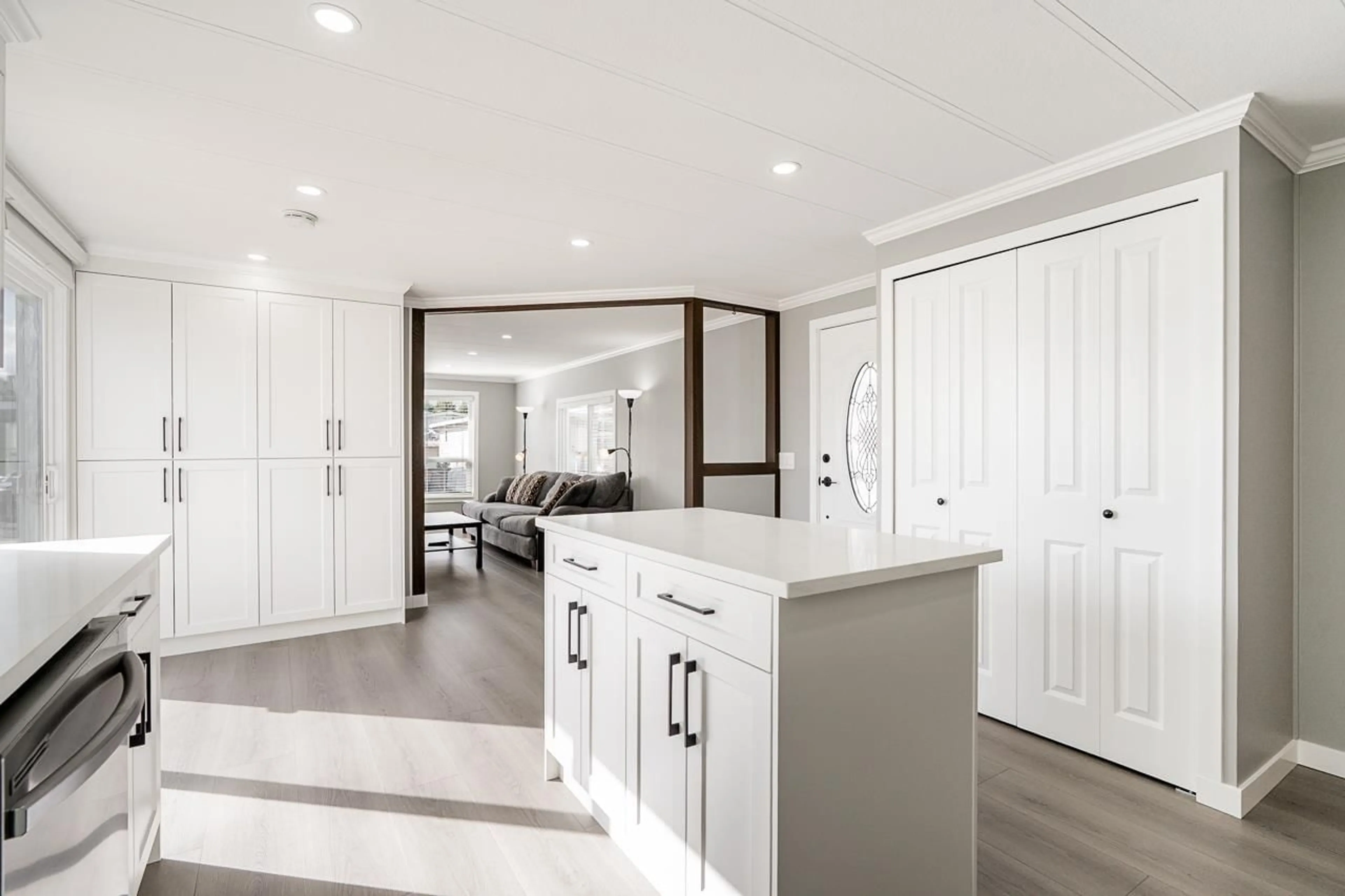 Open concept kitchen, unknown for 46 - 8254 134 STREET, Surrey British Columbia V3W6M2