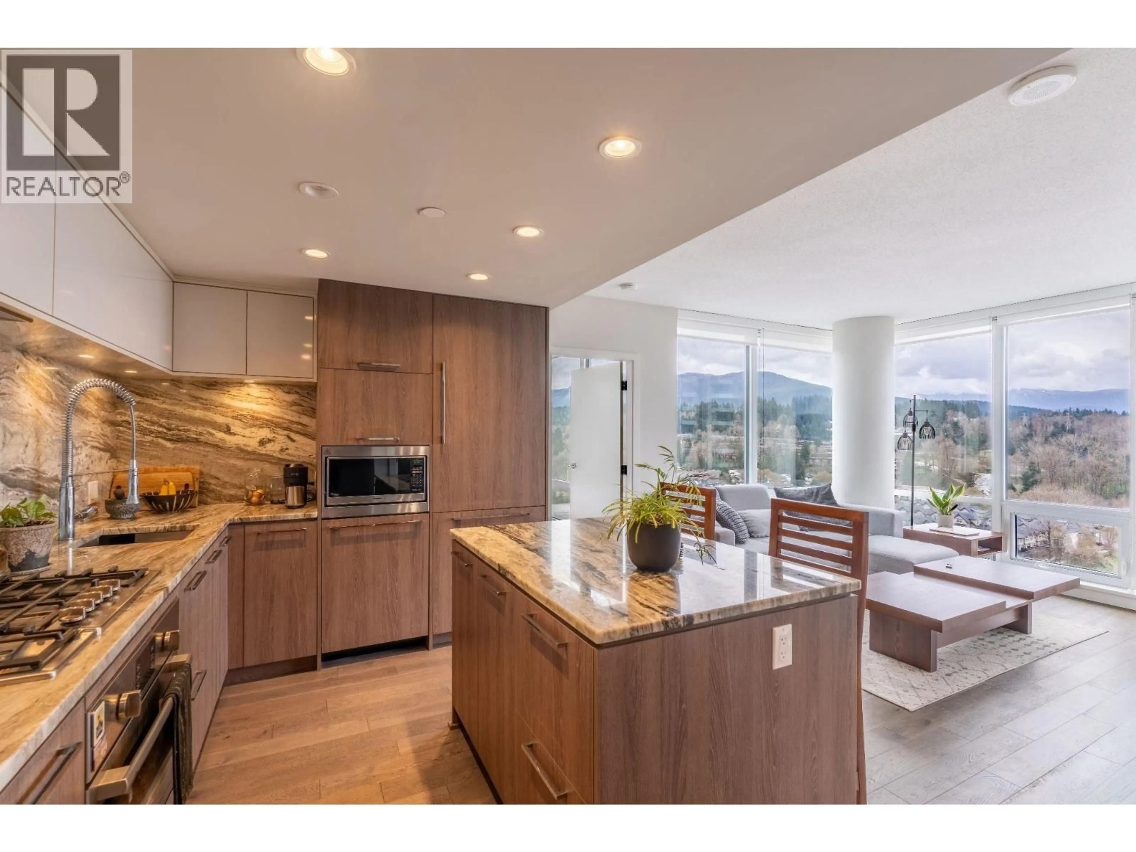 Open concept kitchen, unknown for 1702 - 680 SEYLYNN CRESCENT, North Vancouver British Columbia V7J0B5