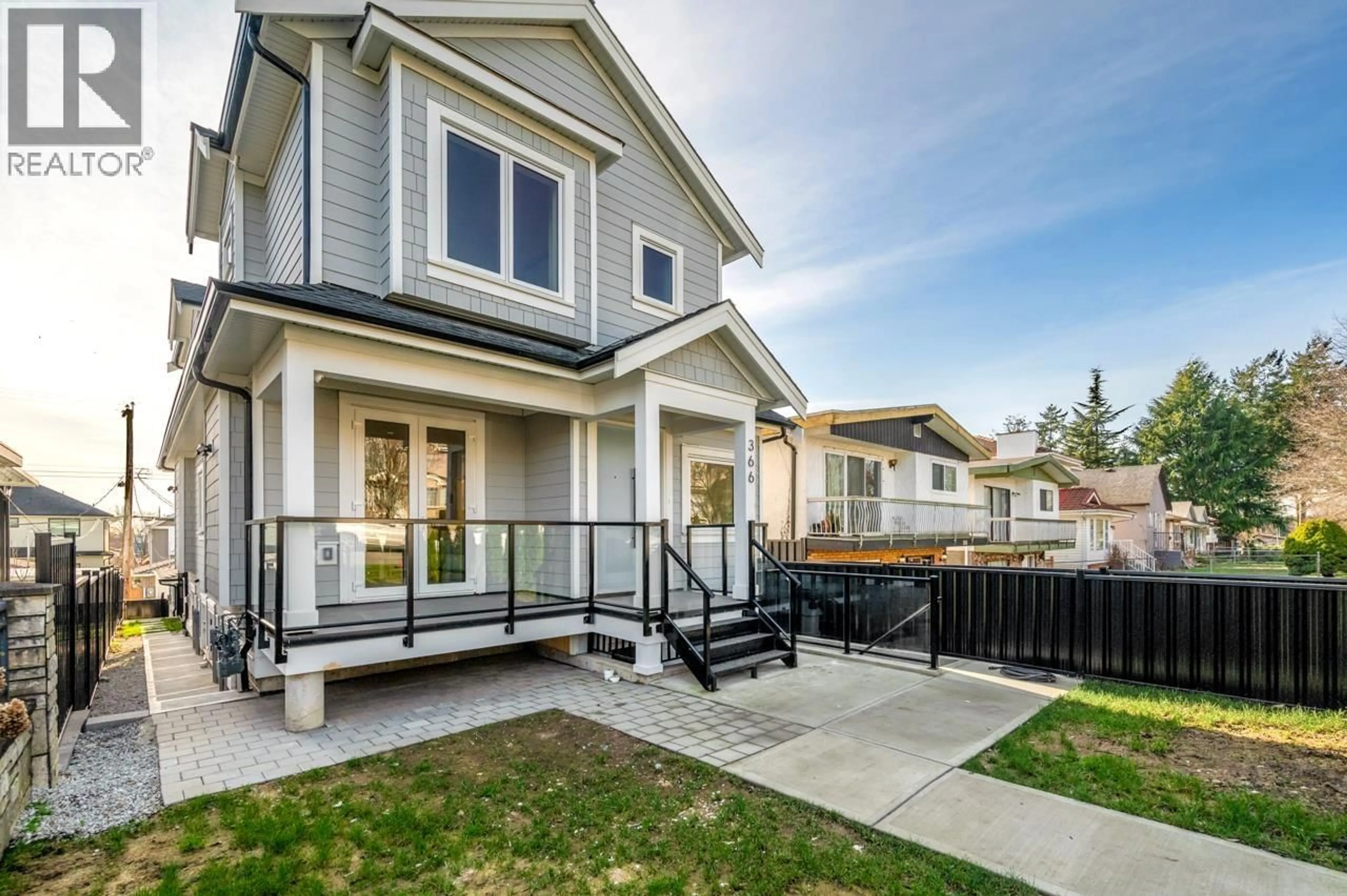 Home with vinyl exterior material, street for 1 - 366 64TH AVENUE, Vancouver British Columbia V5X2M7