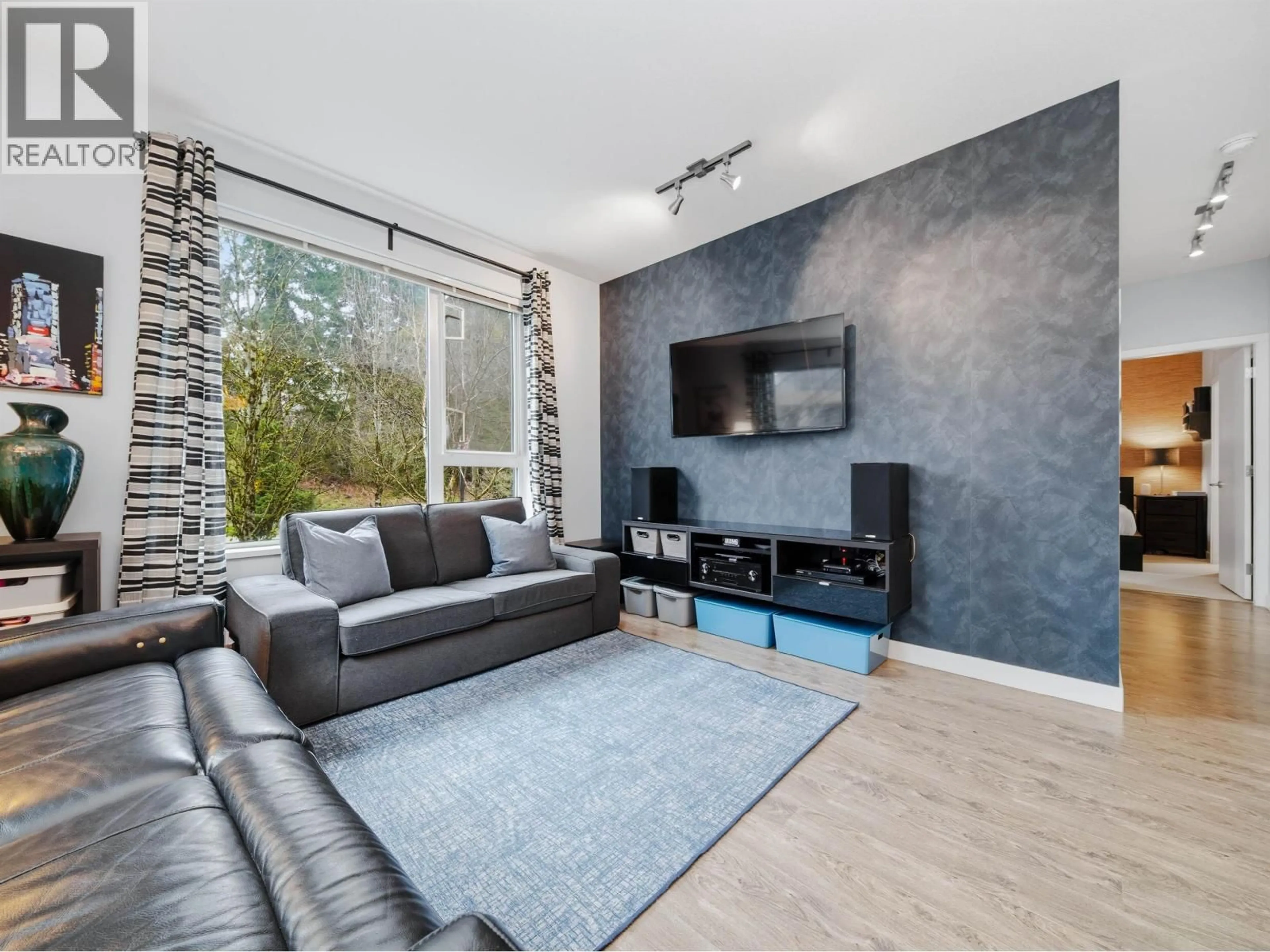 Living room with furniture, unknown for 316 - 9250 UNIVERSITY HIGH STREET, Burnaby British Columbia V5A0B3