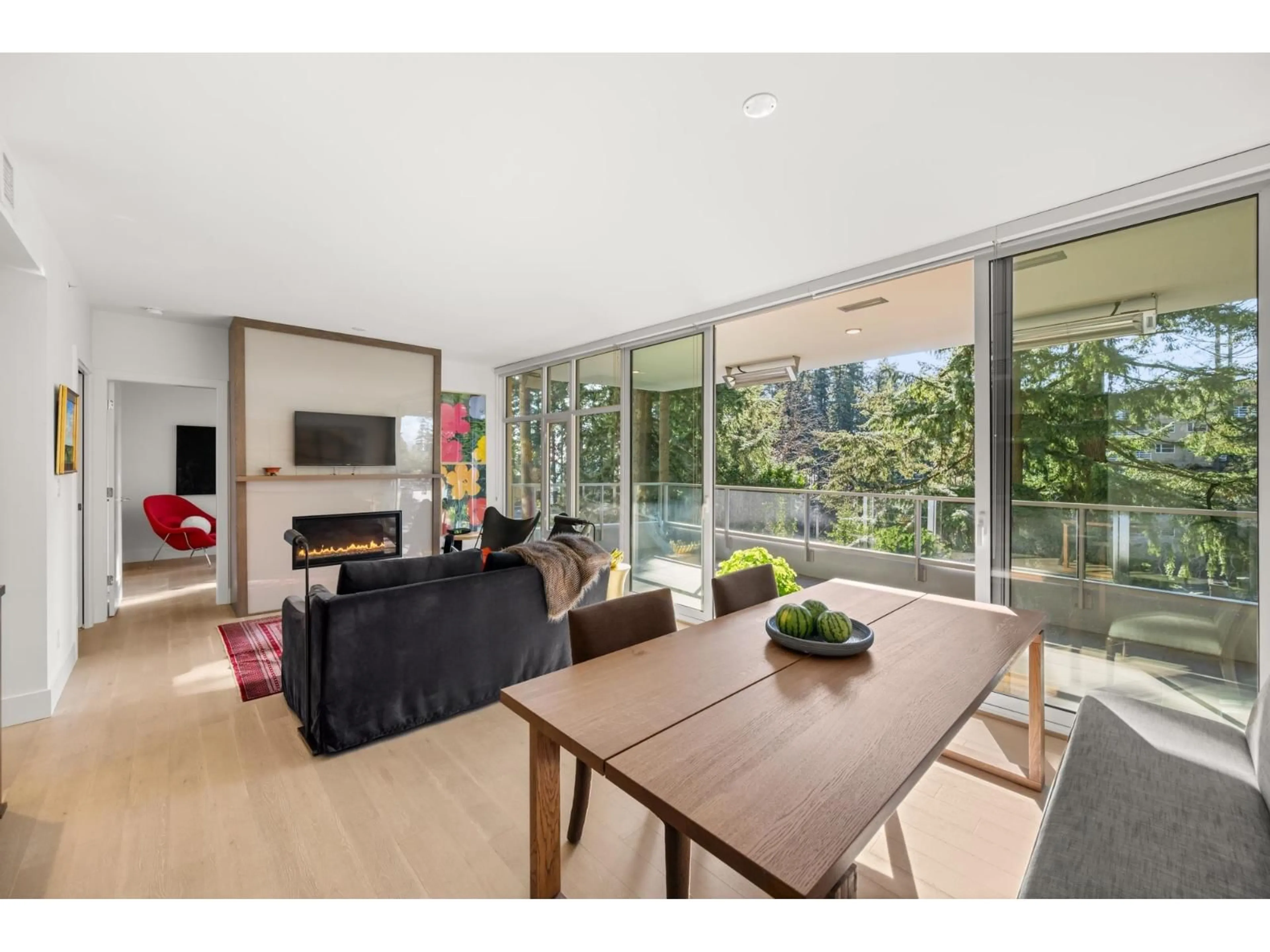 Unknown for 407 - 1501 VIDAL STREET, White Rock British Columbia V4B0B5