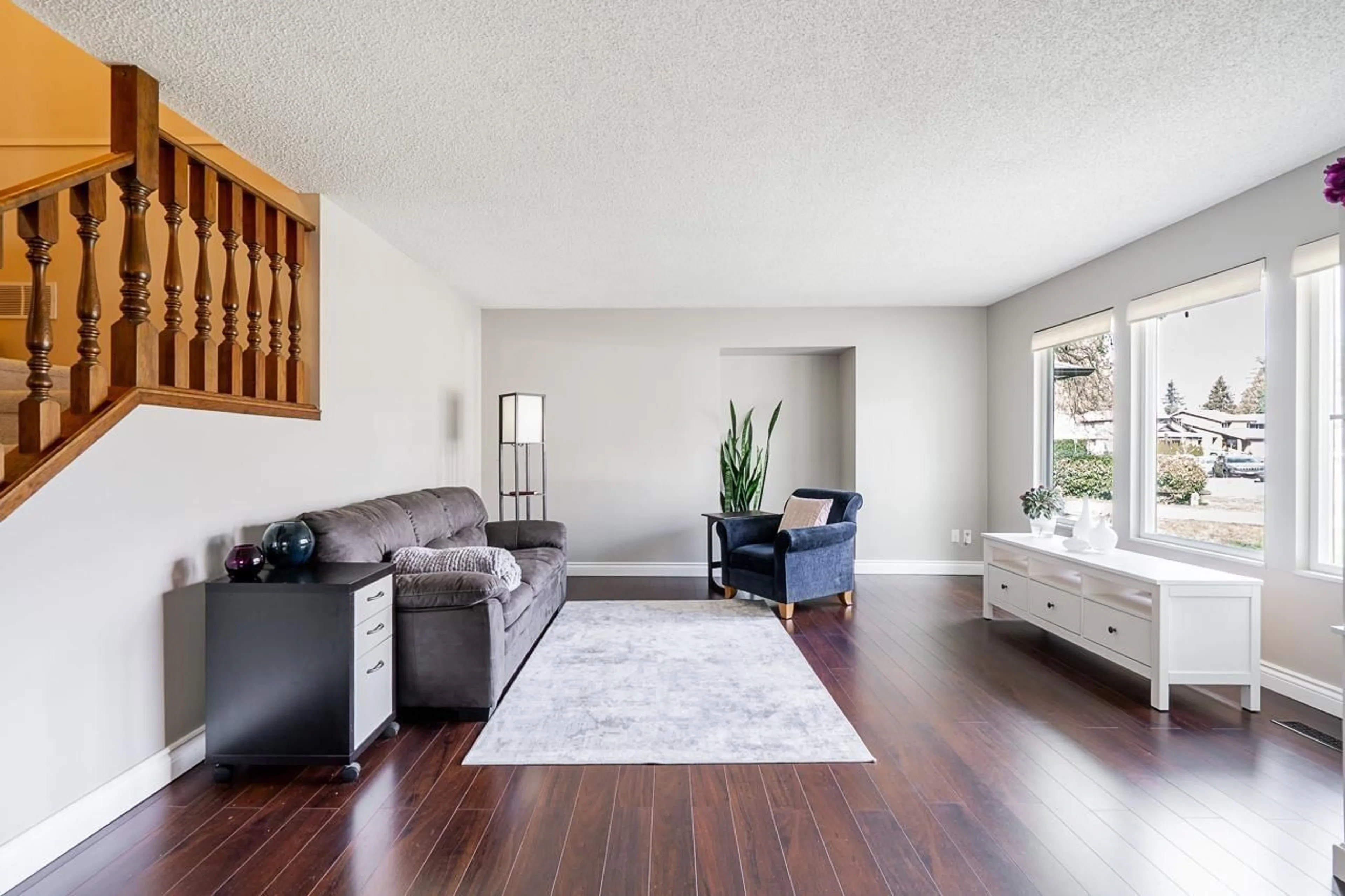 Living room with furniture, unknown for 12946 66A AVENUE, Surrey British Columbia V3W8Z7