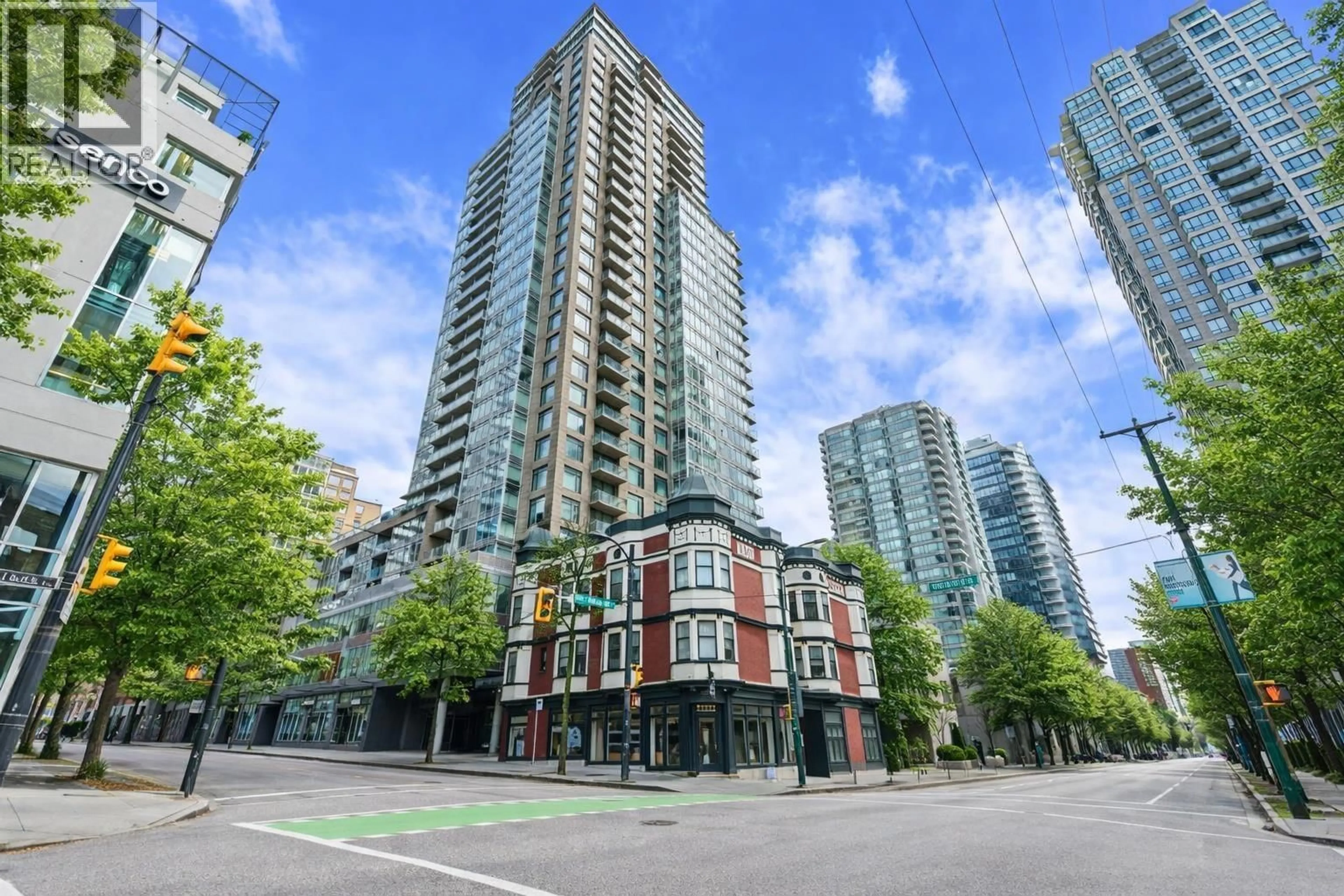 Patio, unknown for 808 - 888 HOMER STREET, Vancouver British Columbia V6B0H7