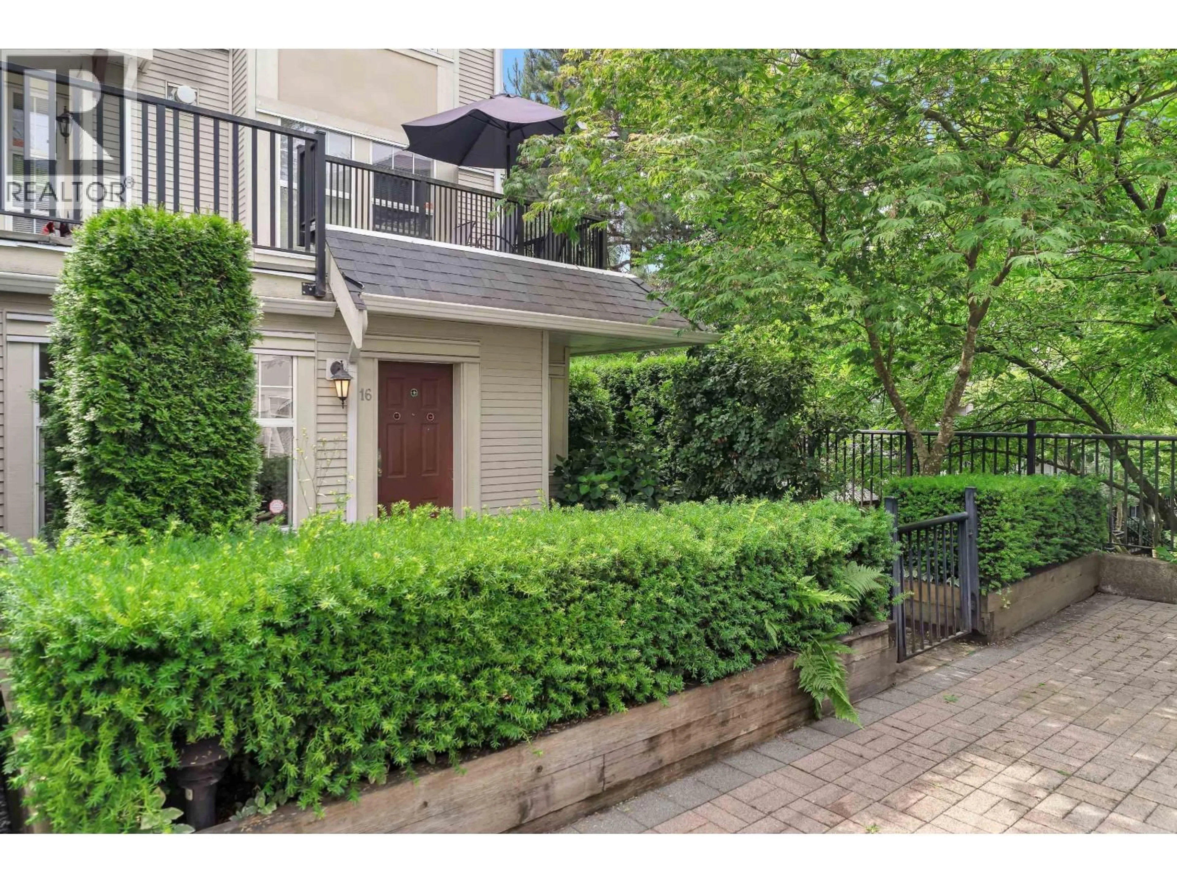 Patio, street for 16 - 7071 EDMONDS STREET, Burnaby British Columbia V3N1A3