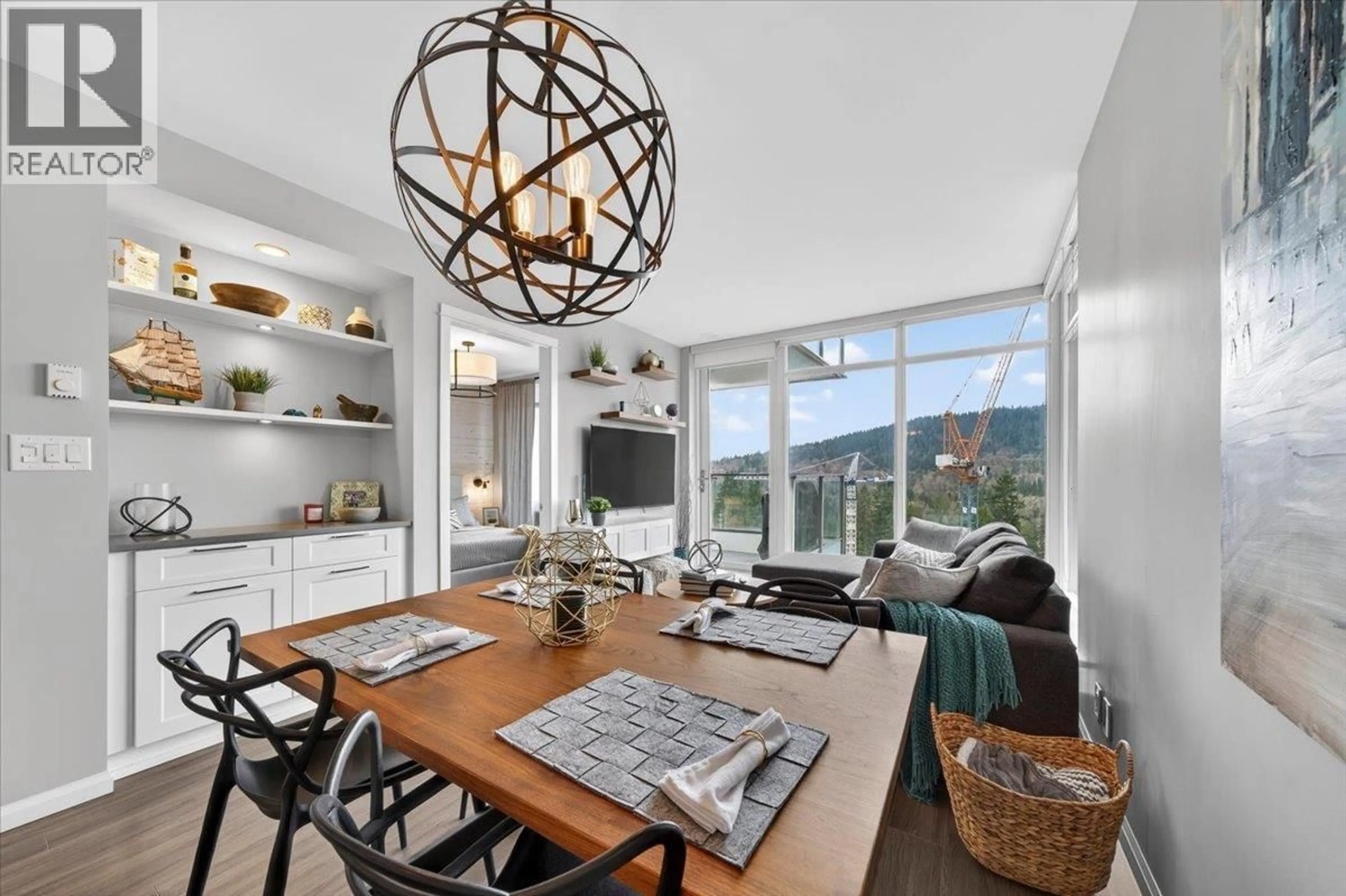 Living room with furniture, unknown for 1003 - 520 COMO LAKE AVENUE, Coquitlam British Columbia V3J0E8