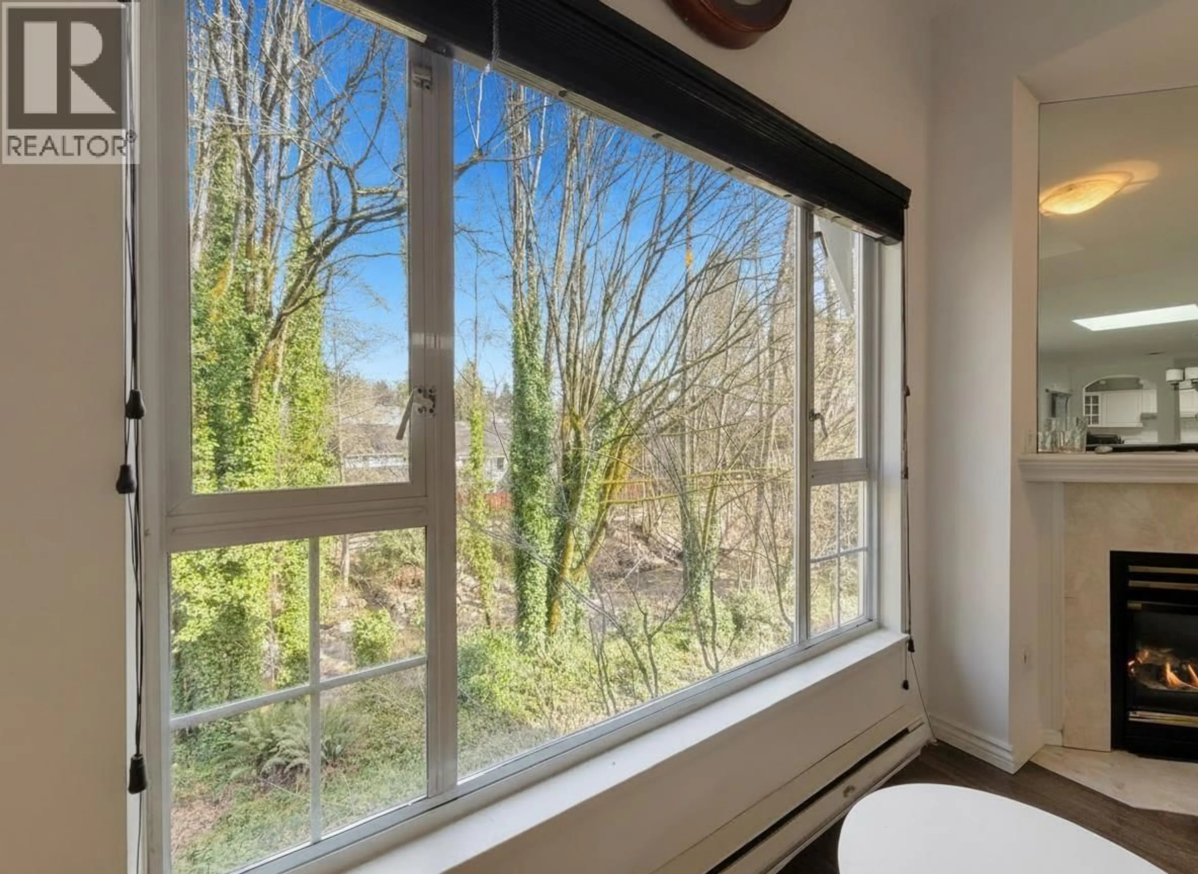 A pic of a room for 304 - 1550 FELL AVENUE, North Vancouver British Columbia V7P3E7