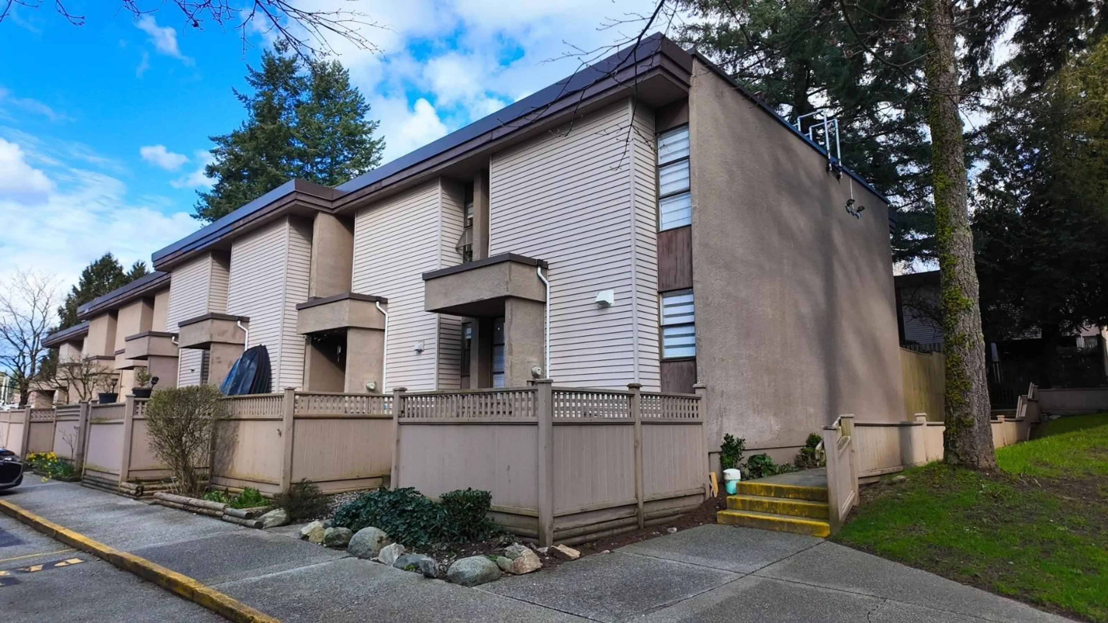 Unknown for 89 - 13776 CENTRAL AVENUE, Surrey British Columbia V3T1R9