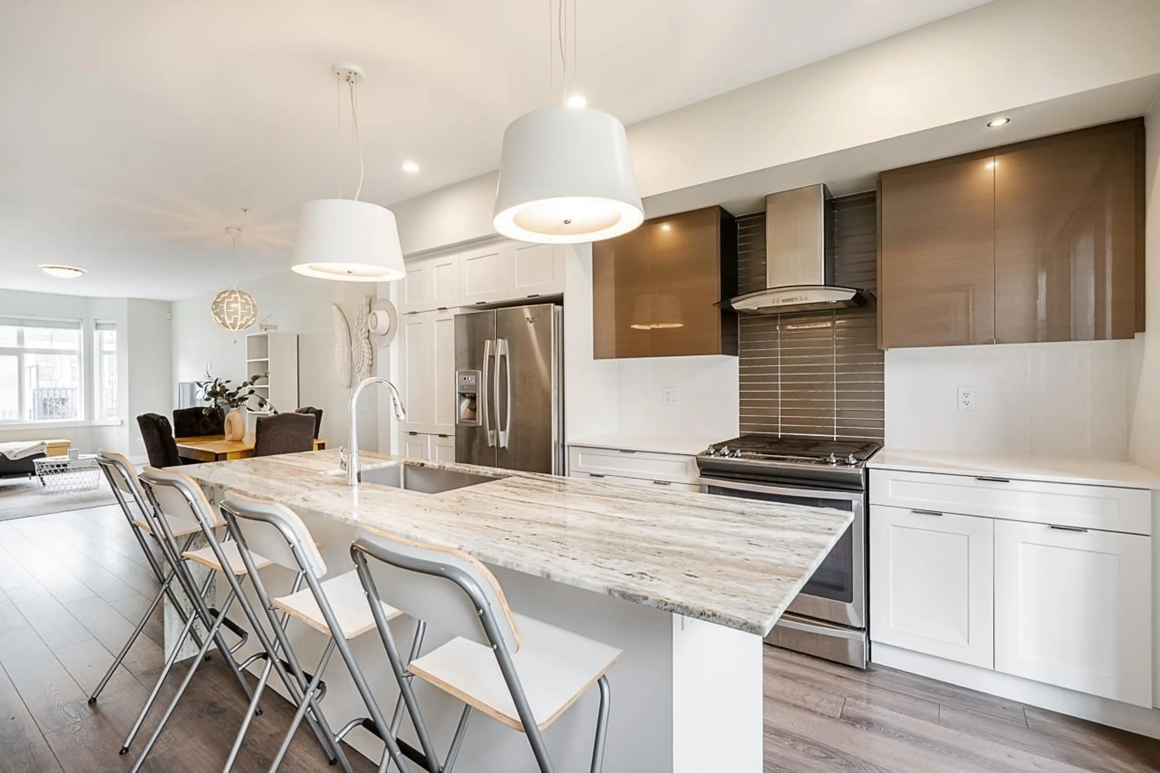 Contemporary kitchen, ceramic/tile floor for 83 - 20852 77A AVENUE, Langley British Columbia V2Y0R8