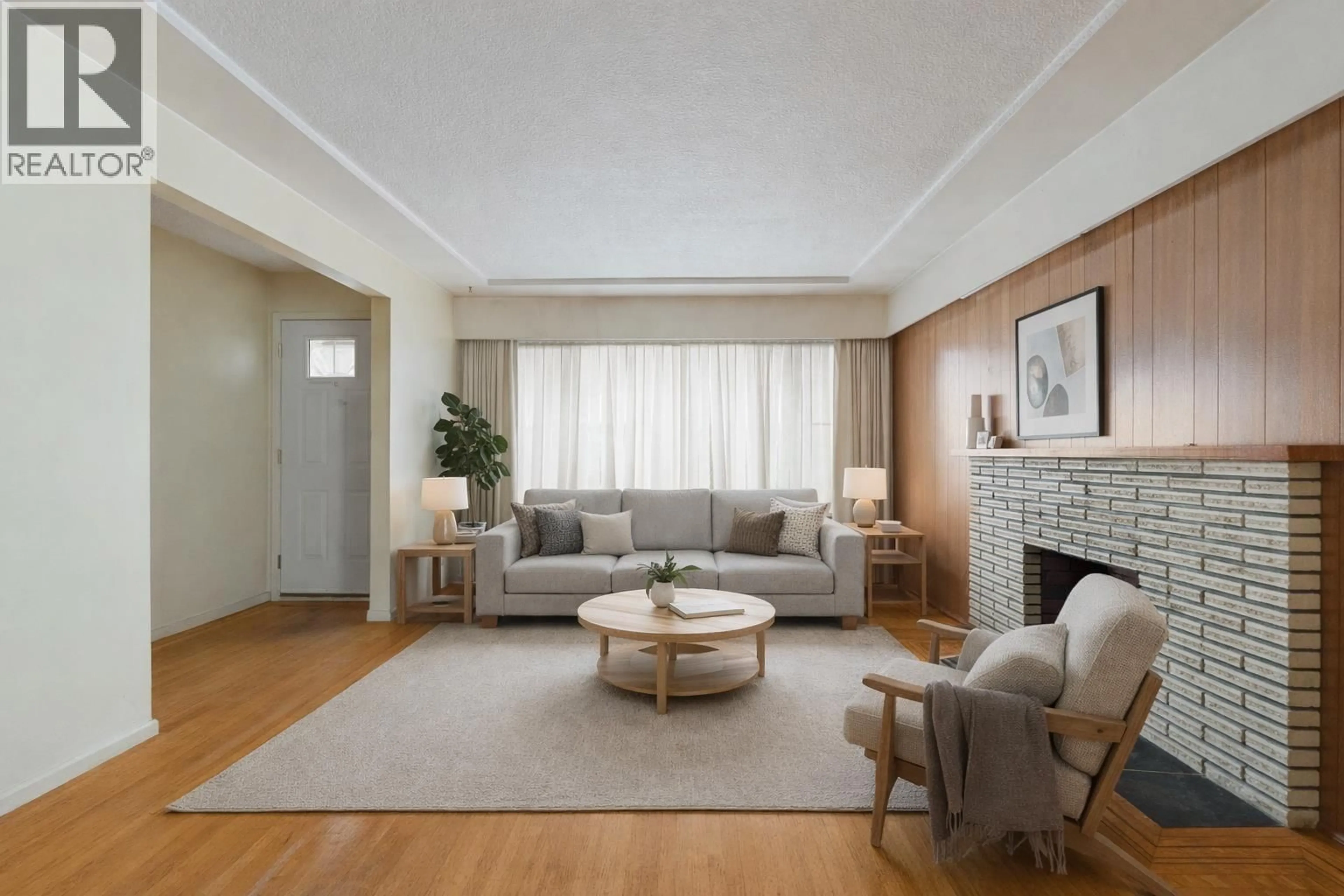 Living room with furniture, unknown for 657 57TH AVENUE, Vancouver British Columbia V5X1T1