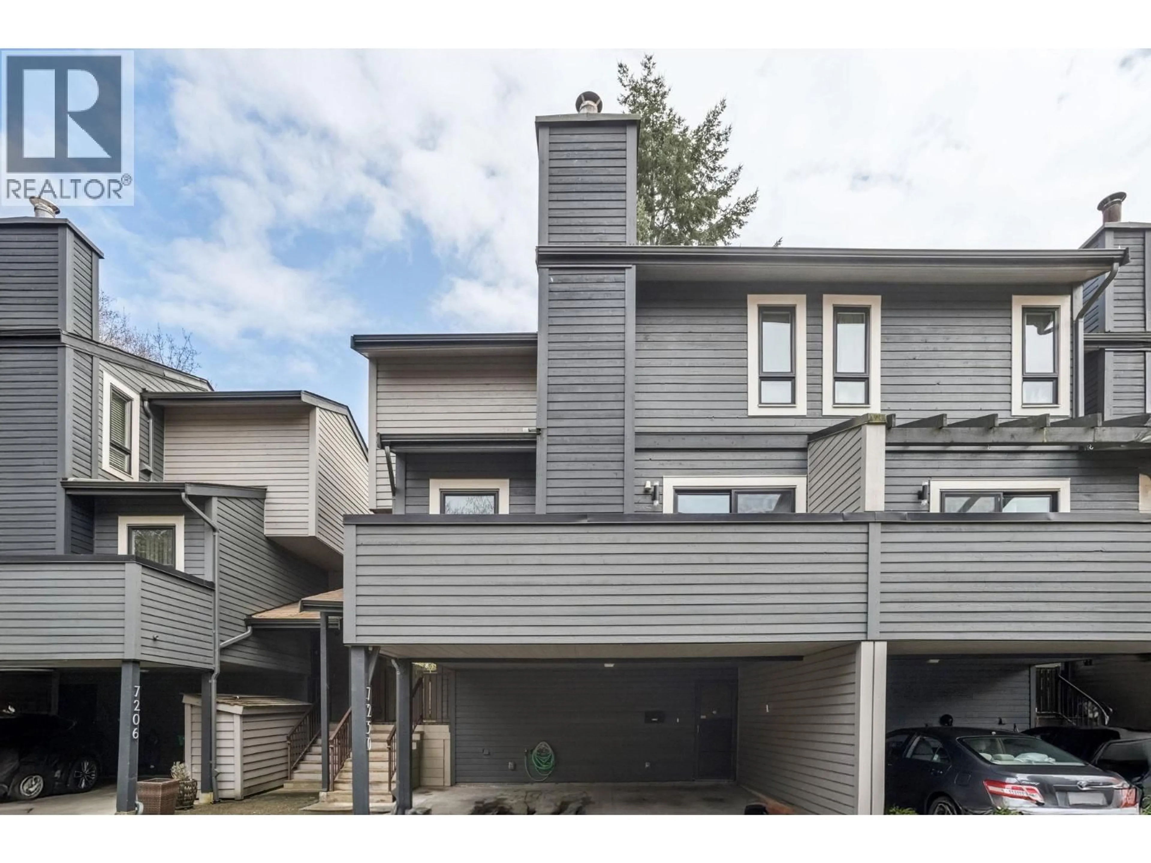 Home with vinyl exterior material, street for 7250 APPLEDALE PLACE, Vancouver British Columbia V5S3Y7