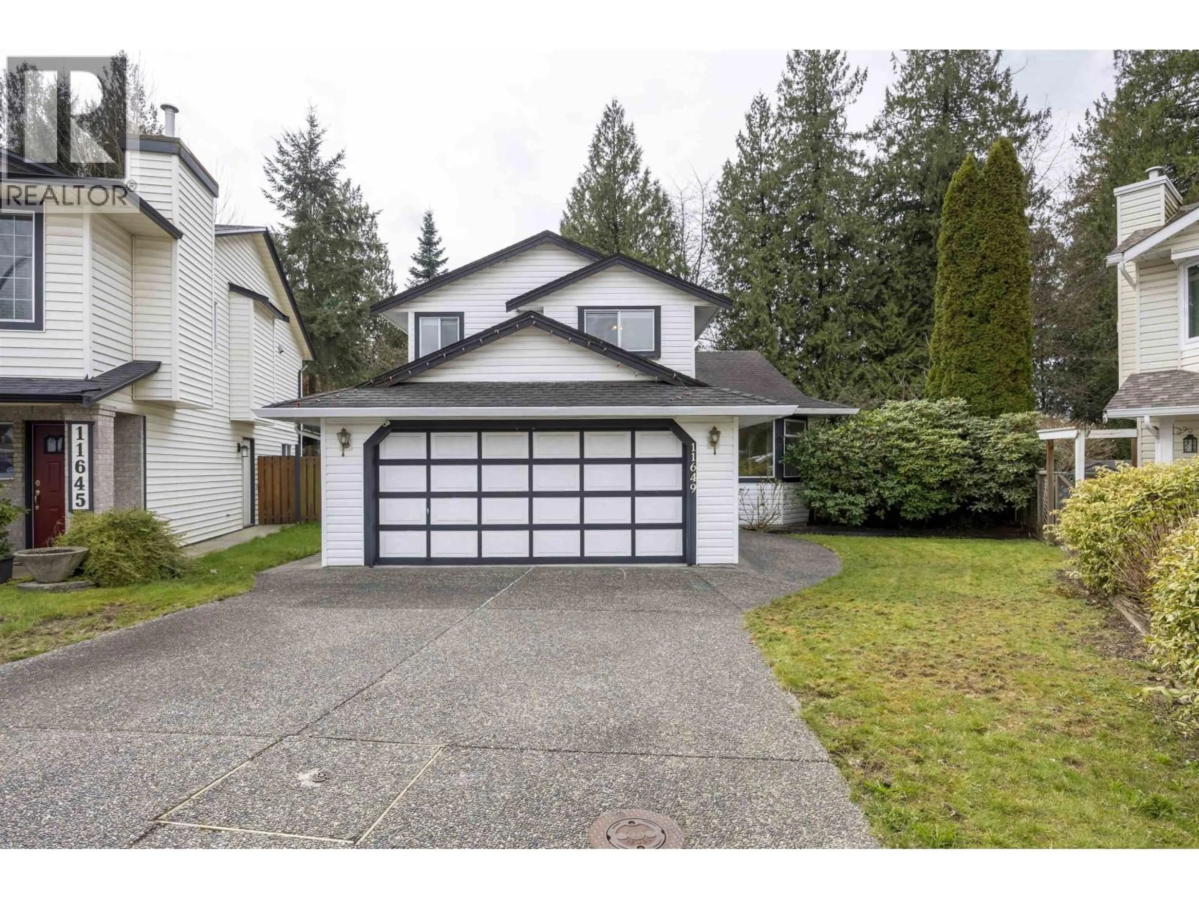 Home with vinyl exterior material, street for 11649 202B STREET, Maple Ridge British Columbia V2X0E2