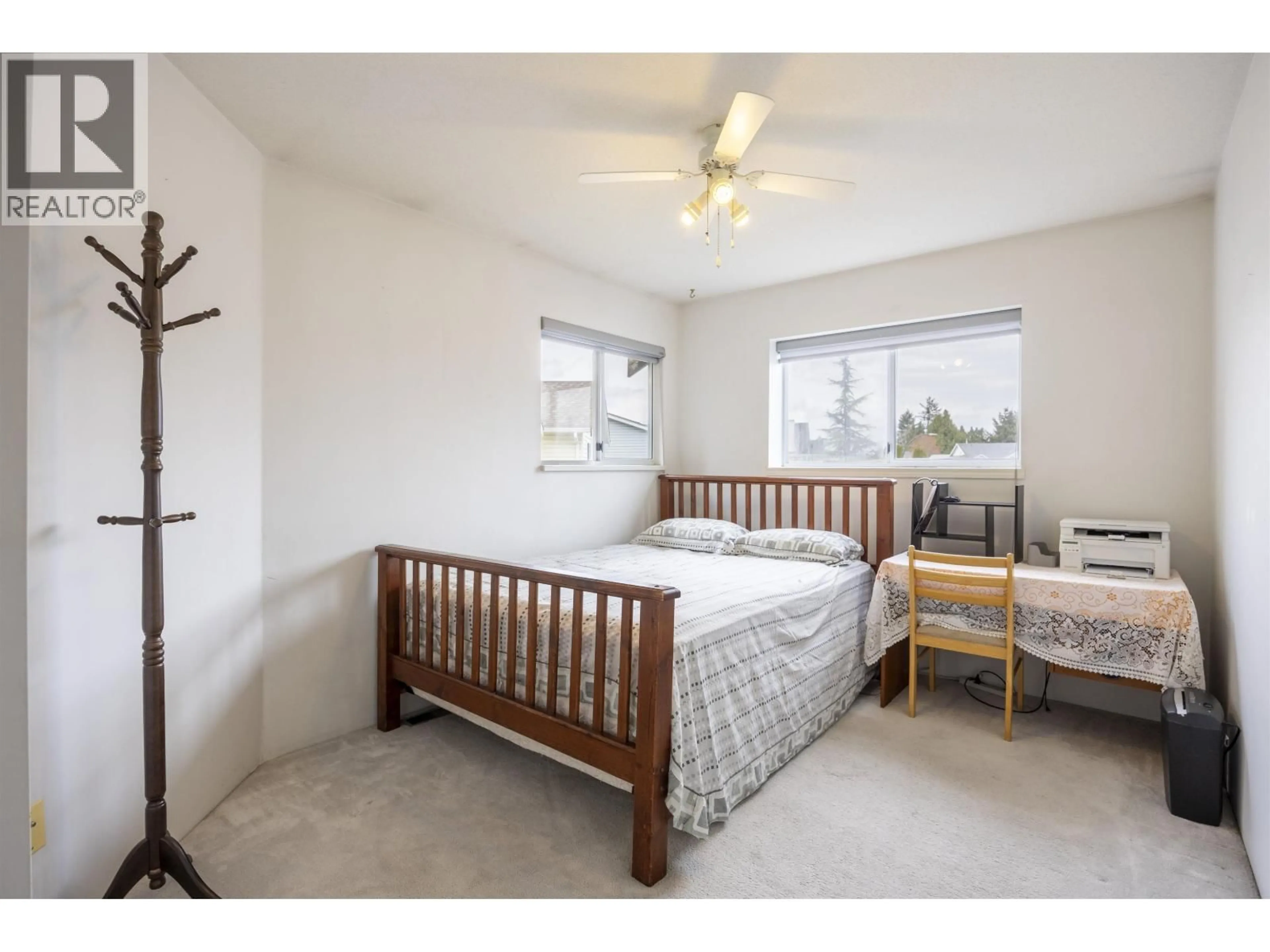 A pic of a room for 11649 202B STREET, Maple Ridge British Columbia V2X0E2