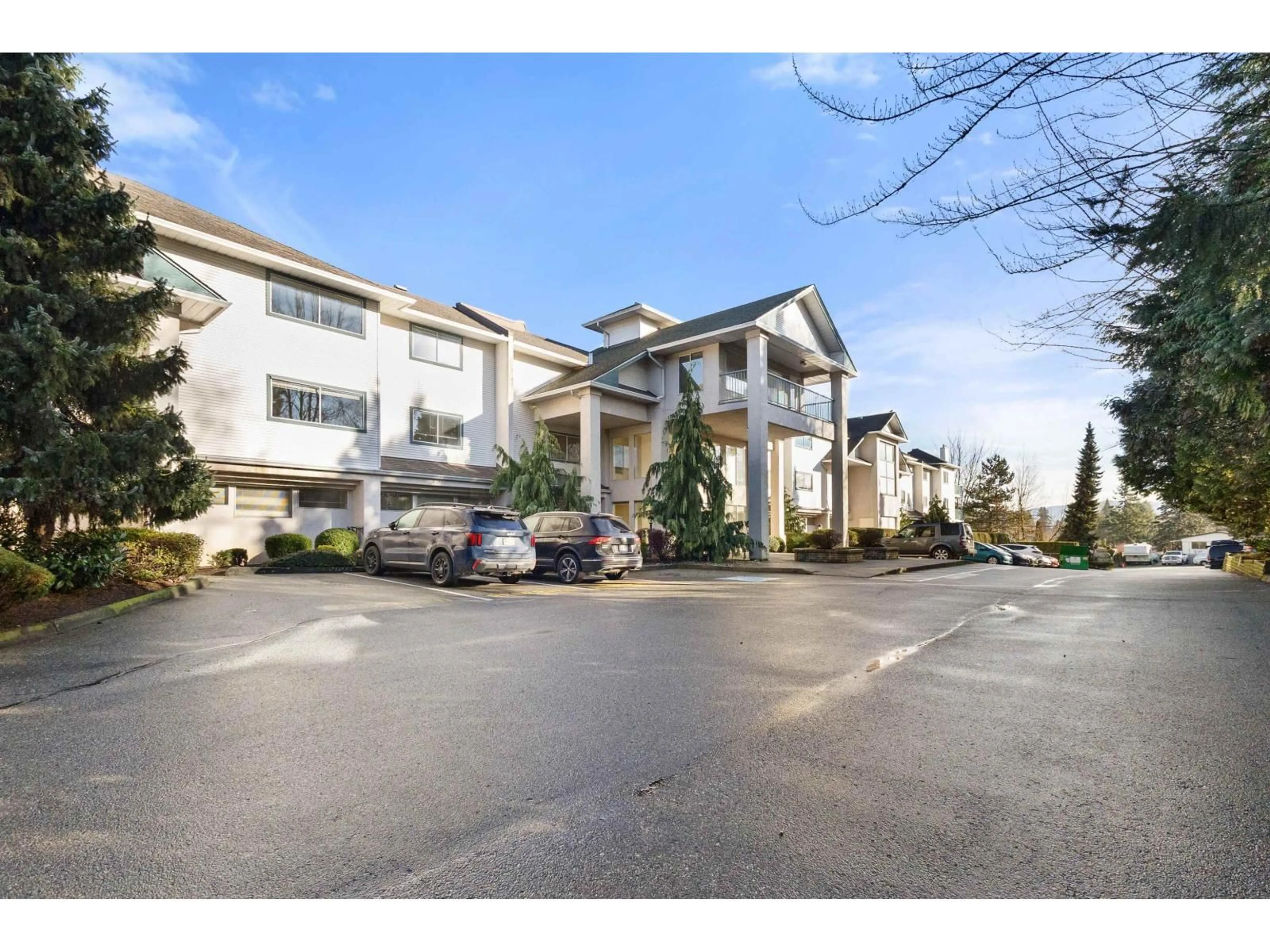 Patio, mountain view for 119 - 1755 SALTON ROAD, Abbotsford British Columbia V2S7C5