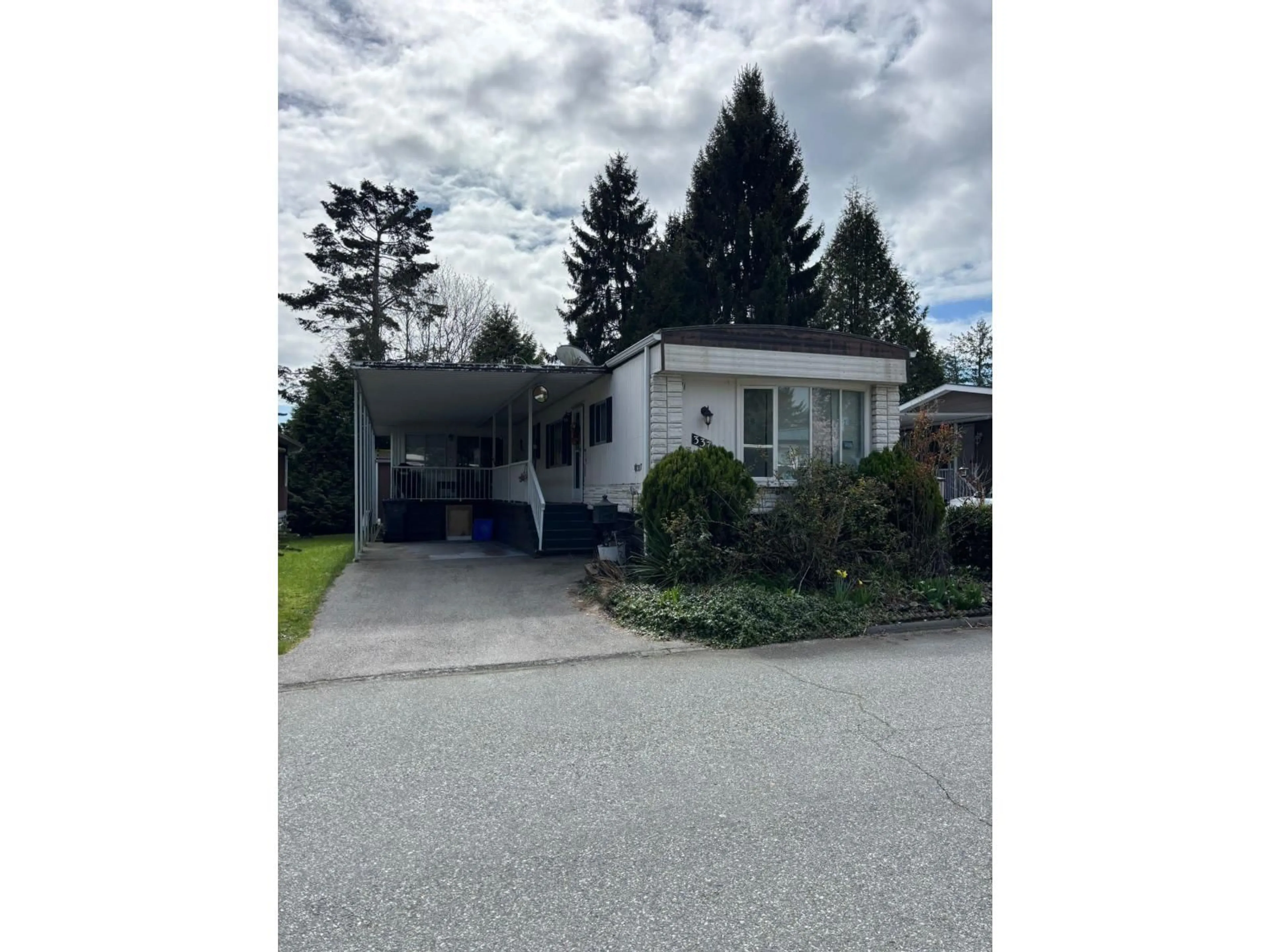 Unknown for 337 - 1840 160 STREET, Surrey British Columbia V4A4X4