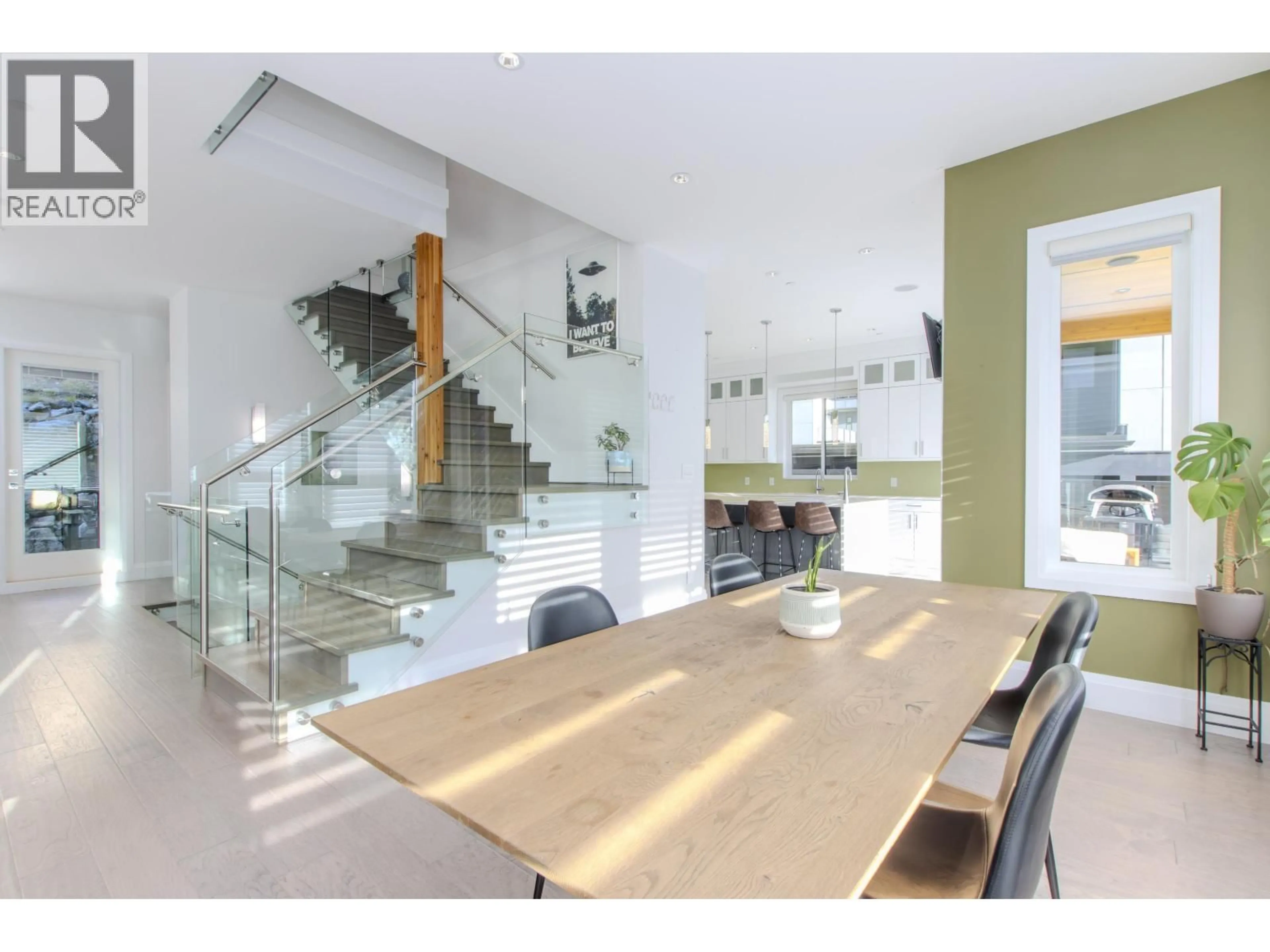 Unknown for 2237 WINDSAIL PLACE, Squamish British Columbia V8B0T6