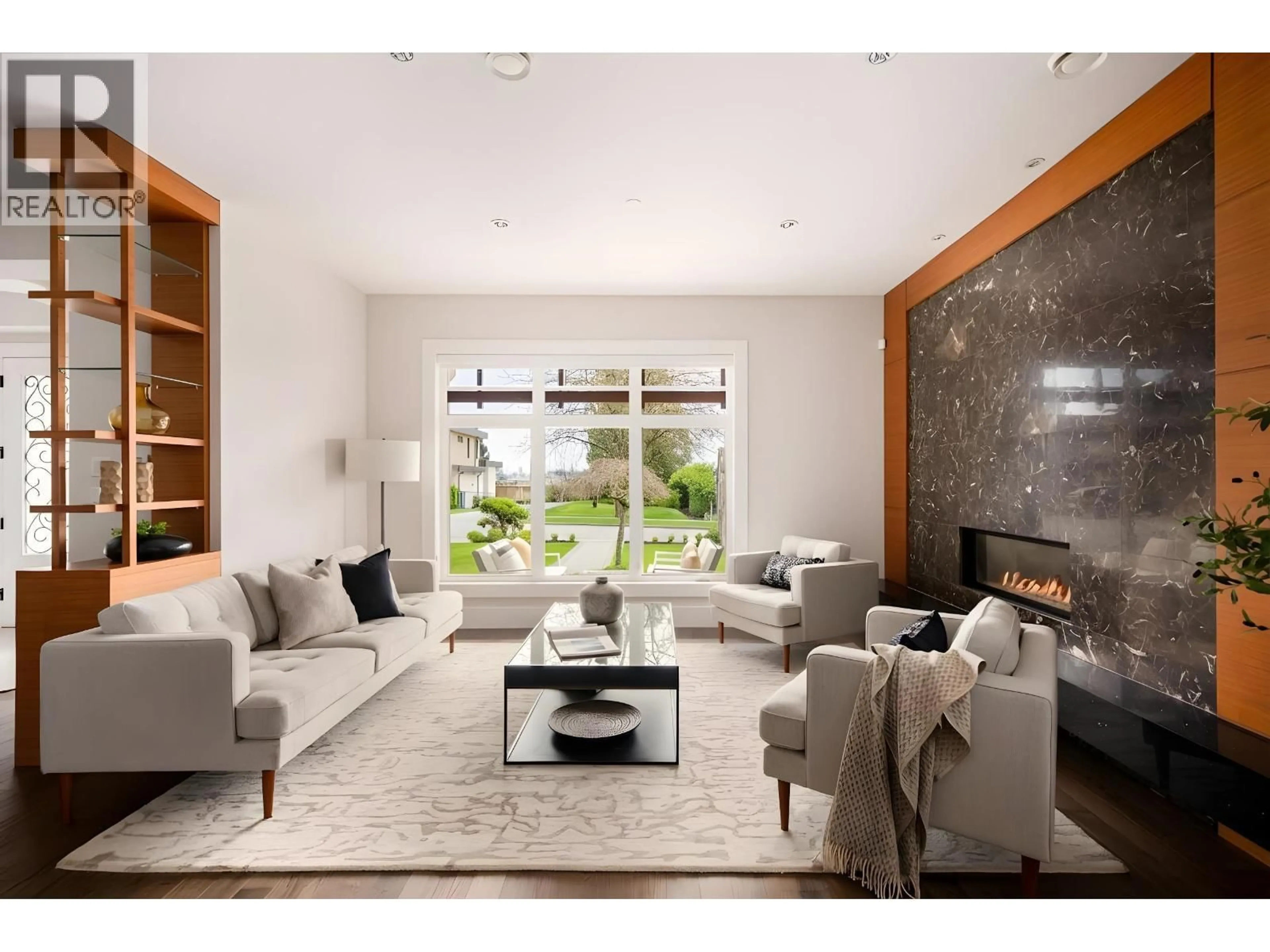 Living room with furniture, unknown for 1175 HAYWOOD AVENUE, West Vancouver British Columbia V7T1T8