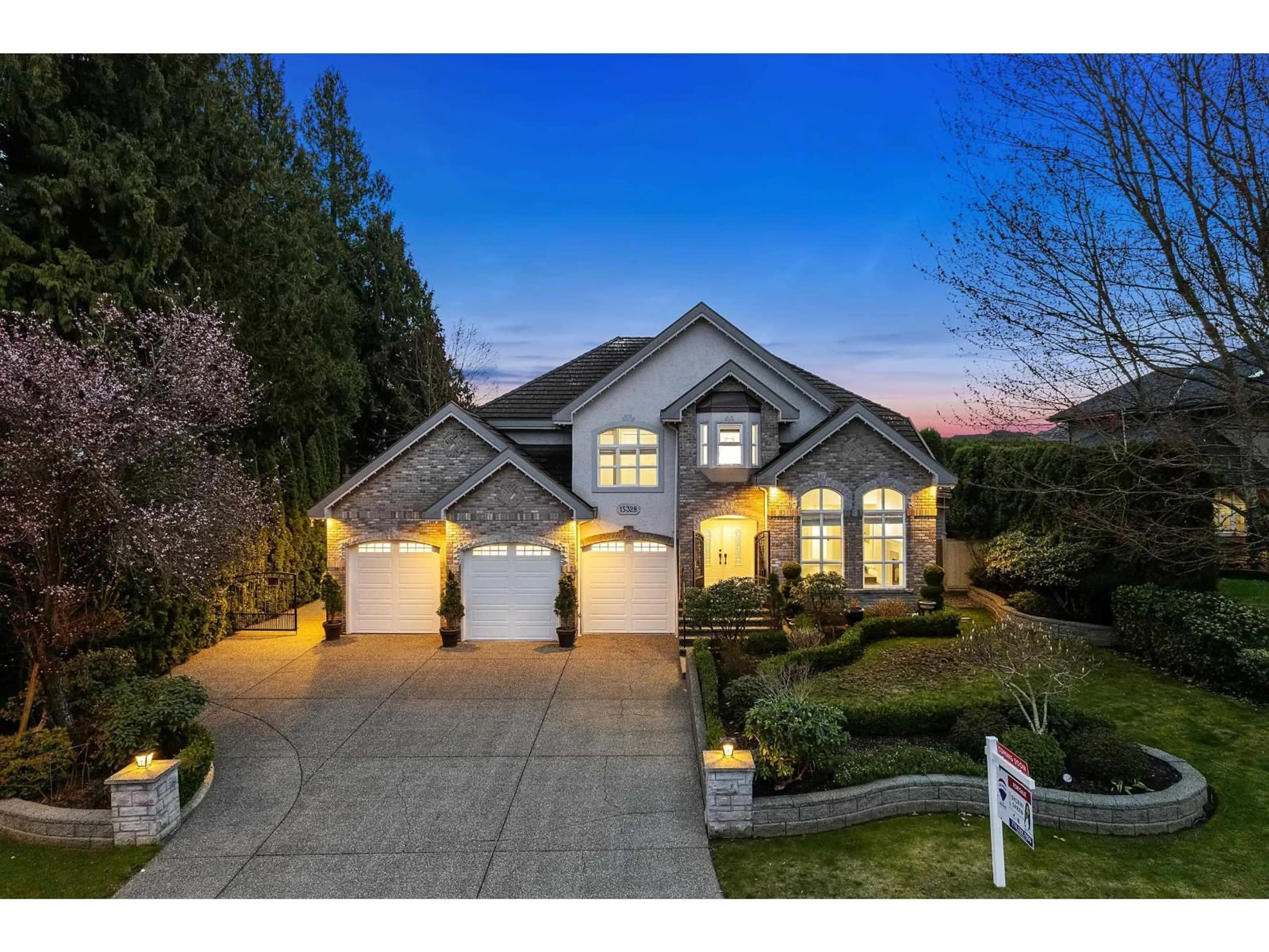 Unknown for 15328 KETTLE CRESCENT NORTH, Surrey British Columbia V3S8N9