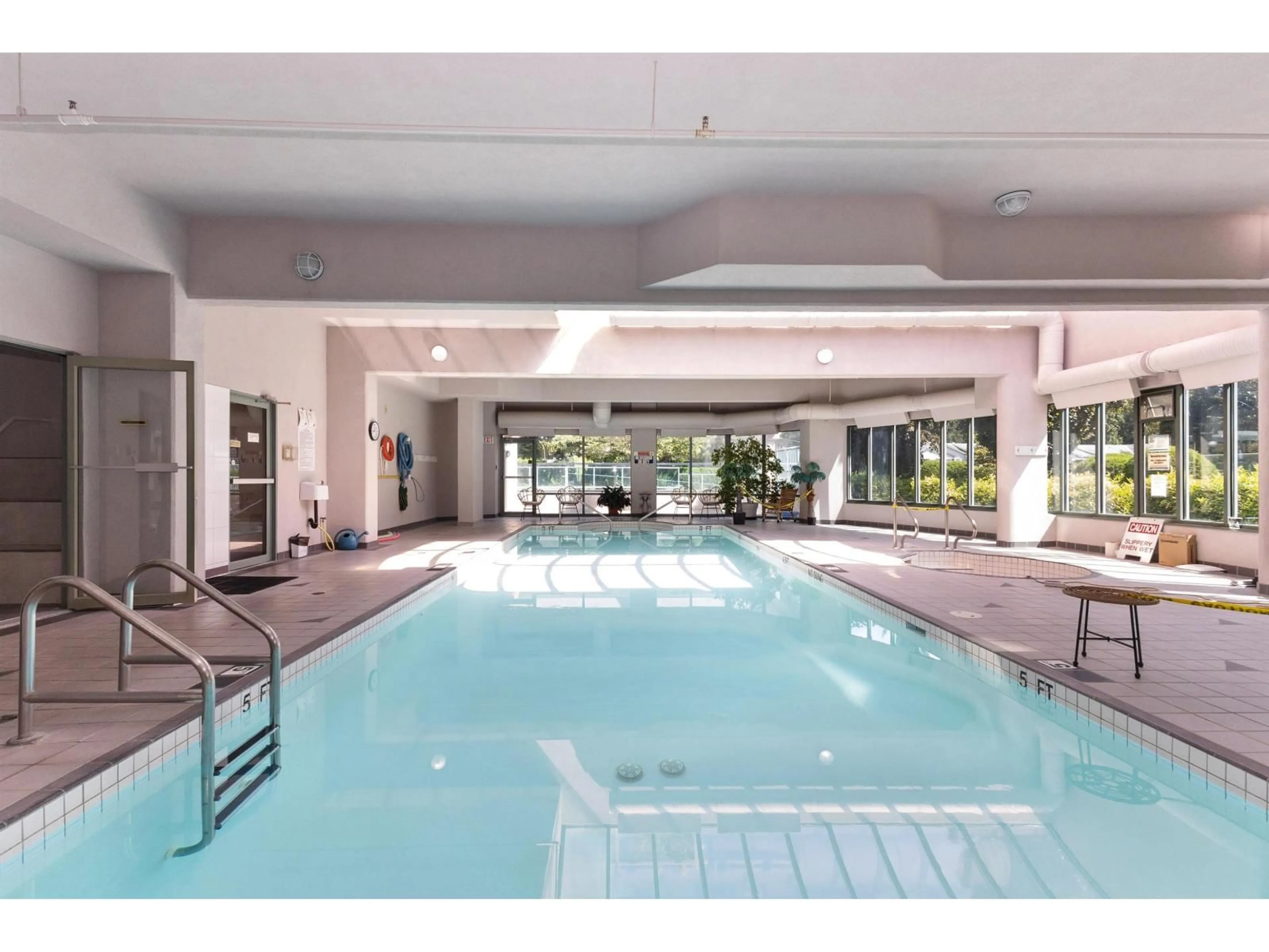 Pool for 1202 - 33065 MILL LAKE ROAD, Abbotsford British Columbia V2S8E6