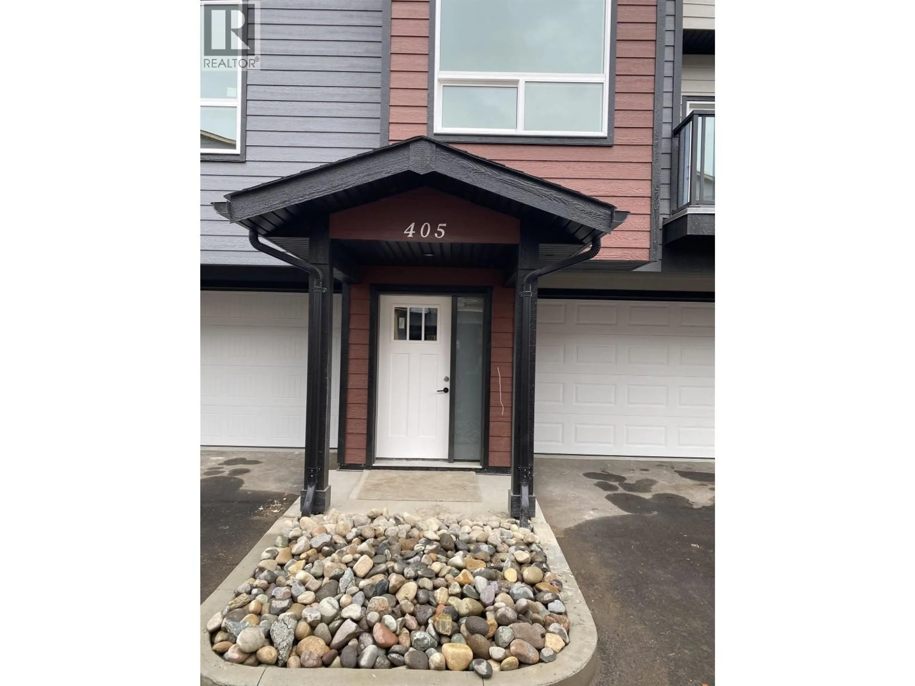 Indoor entryway for 405 - 7000 HUSBAND DRIVE, Prince George British Columbia V2N0K2