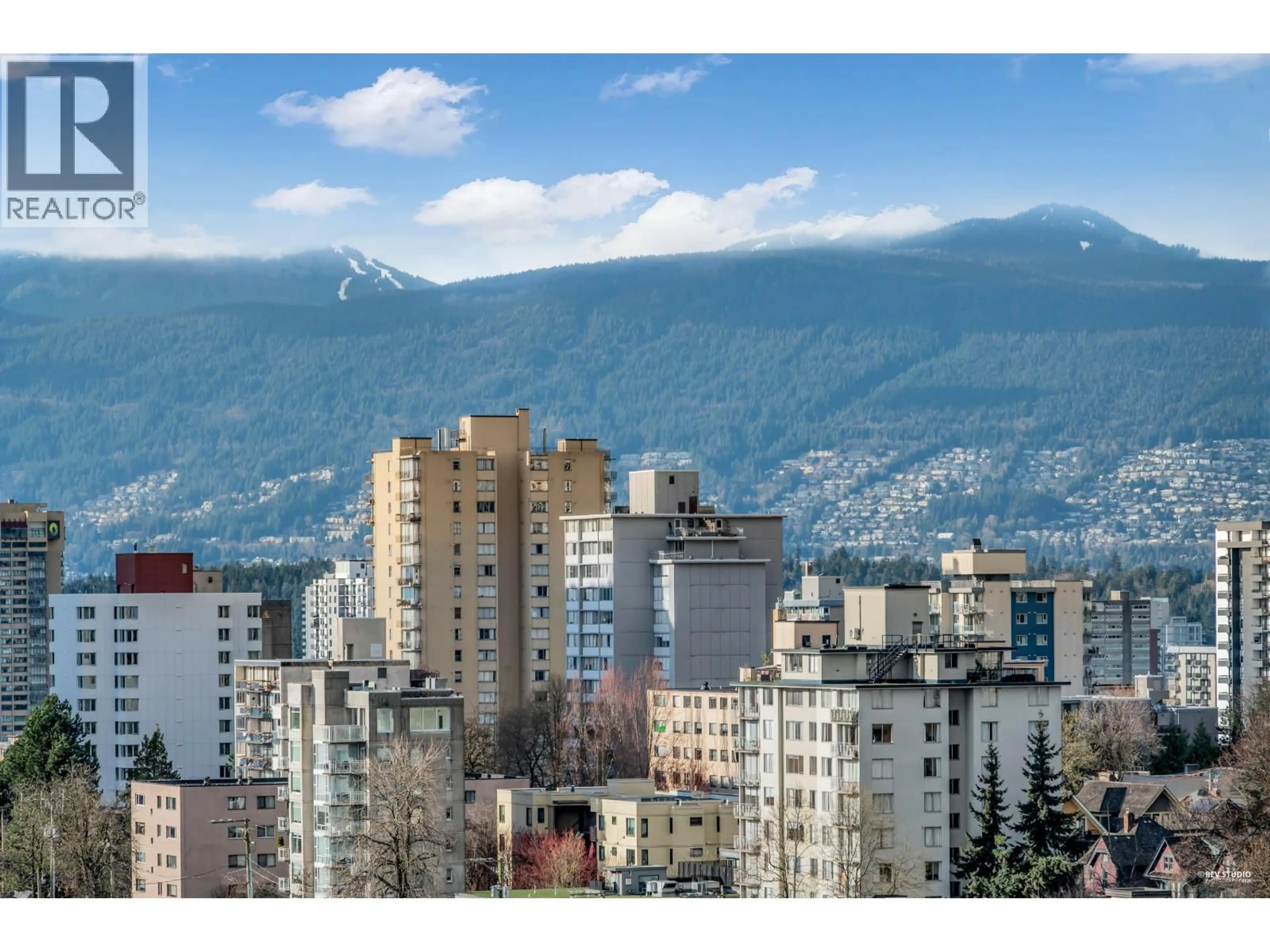 Blurry image for 1501 - 1003 BURNABY STREET, Vancouver British Columbia V6E4R7