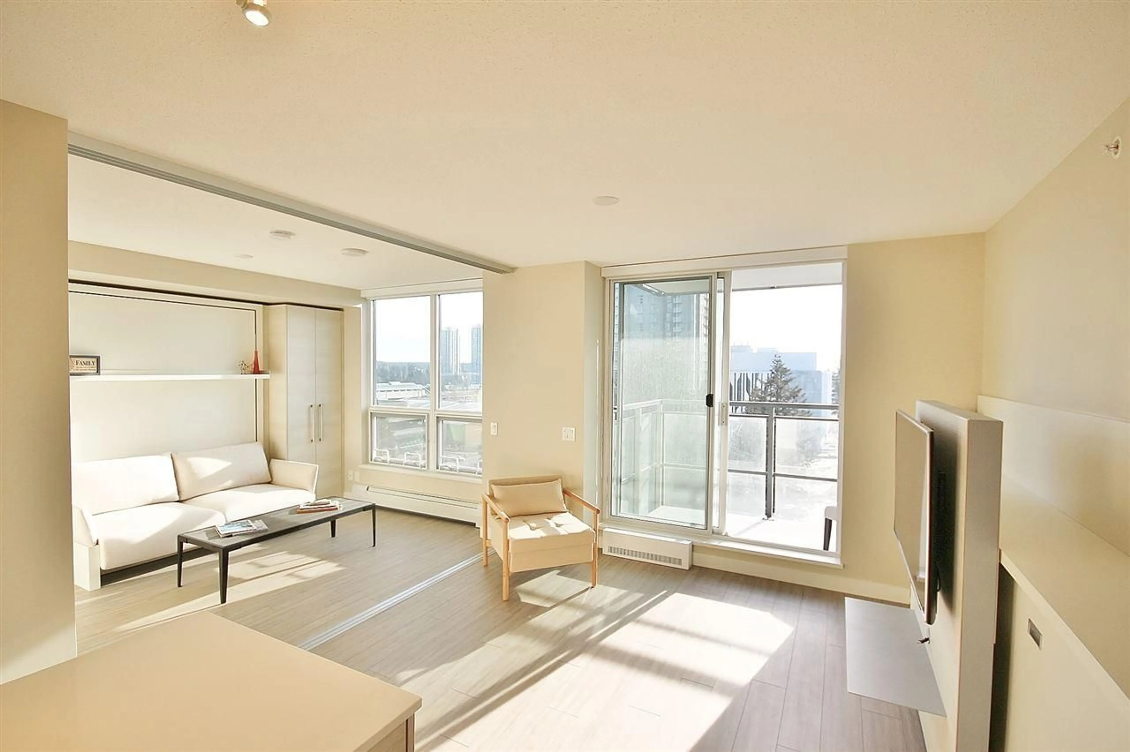 Living room with furniture, unknown for 1110 - 13398 104 AVENUE, Surrey British Columbia V3T1V6